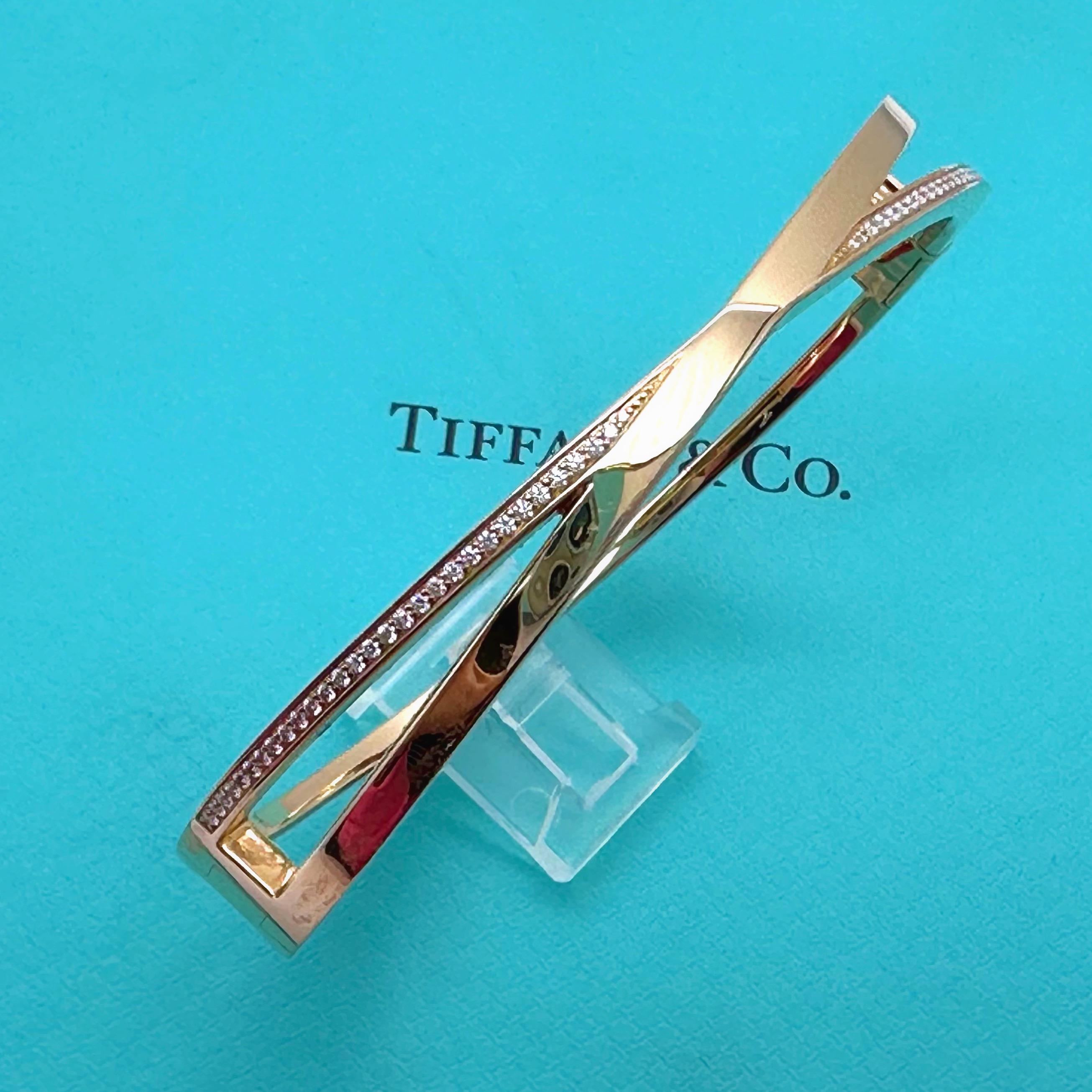 Tiffany & Co. X Narrow Hinged Bangle in 18kt Rose Gold with Diamonds SZ MED For Sale 1