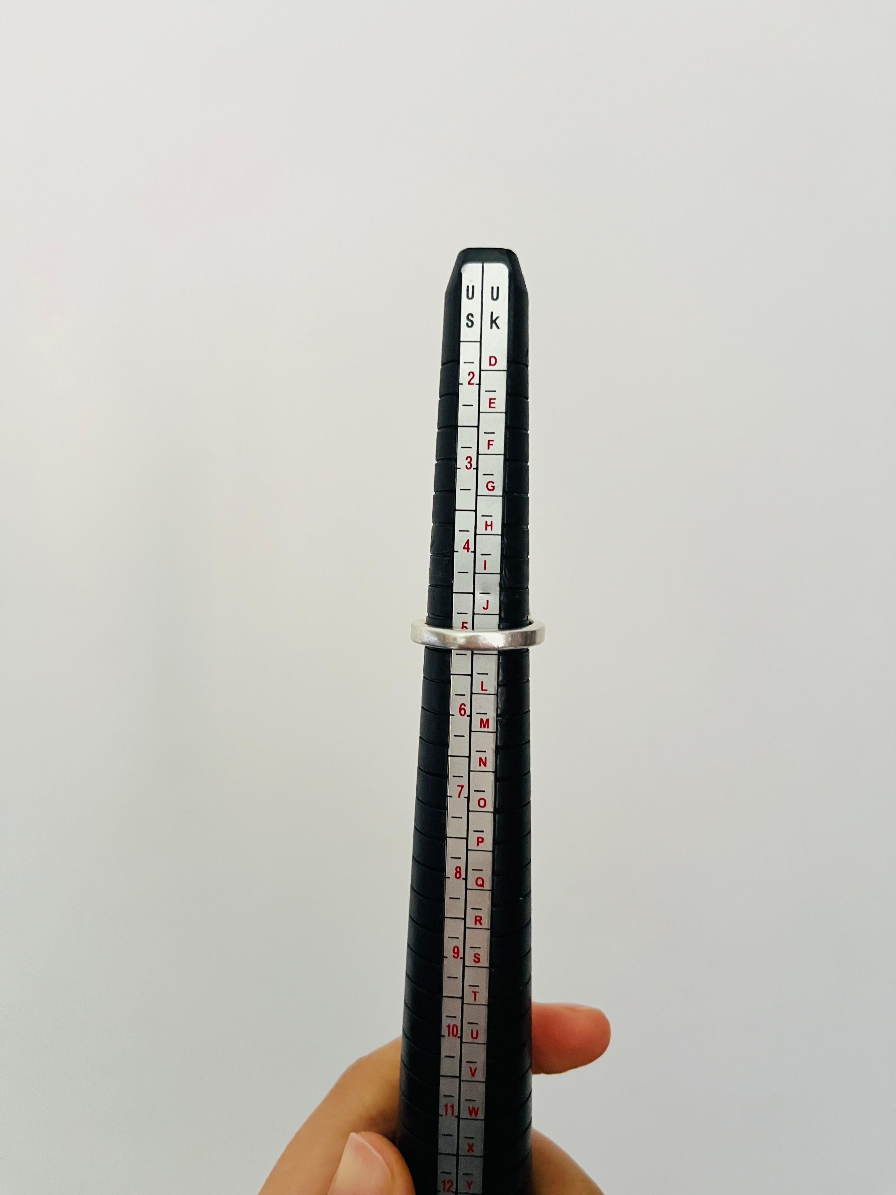 Tiffany & Co. x Paloma Picasso for Tiffany & Co. Argento 925 Anello Cuore Amore Intrecciato 5 UK K. in vendita 5