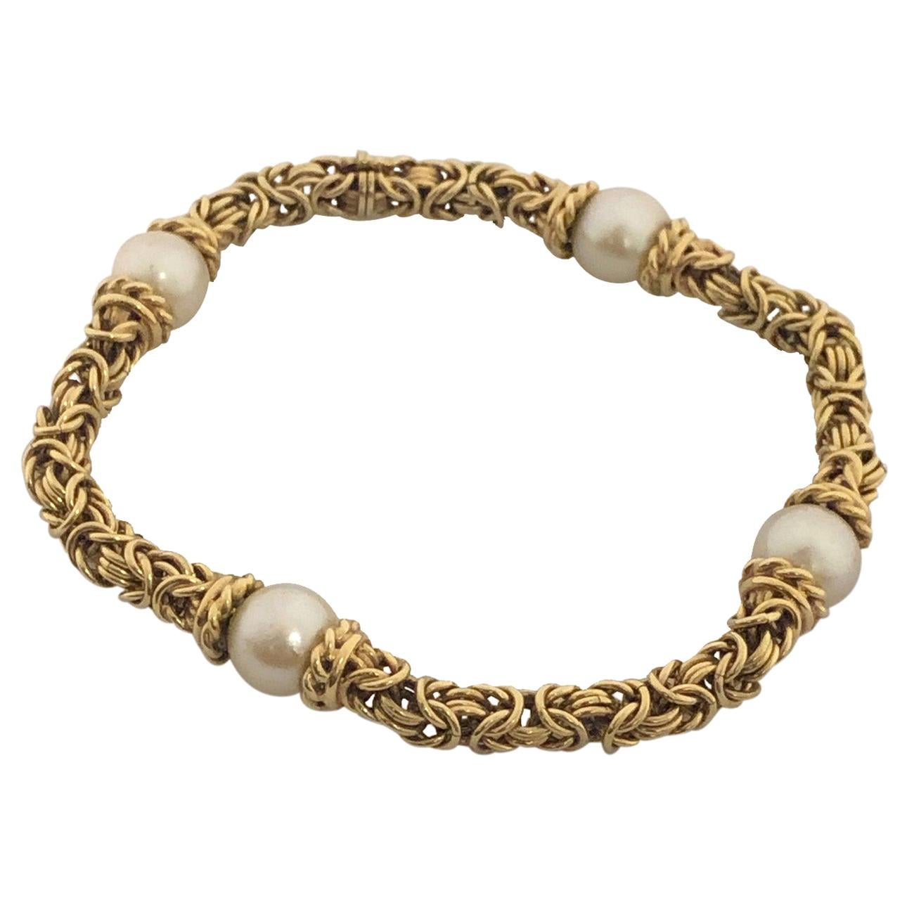 Tiffany 
Co. Yellow Gold and Pearl Bracelet