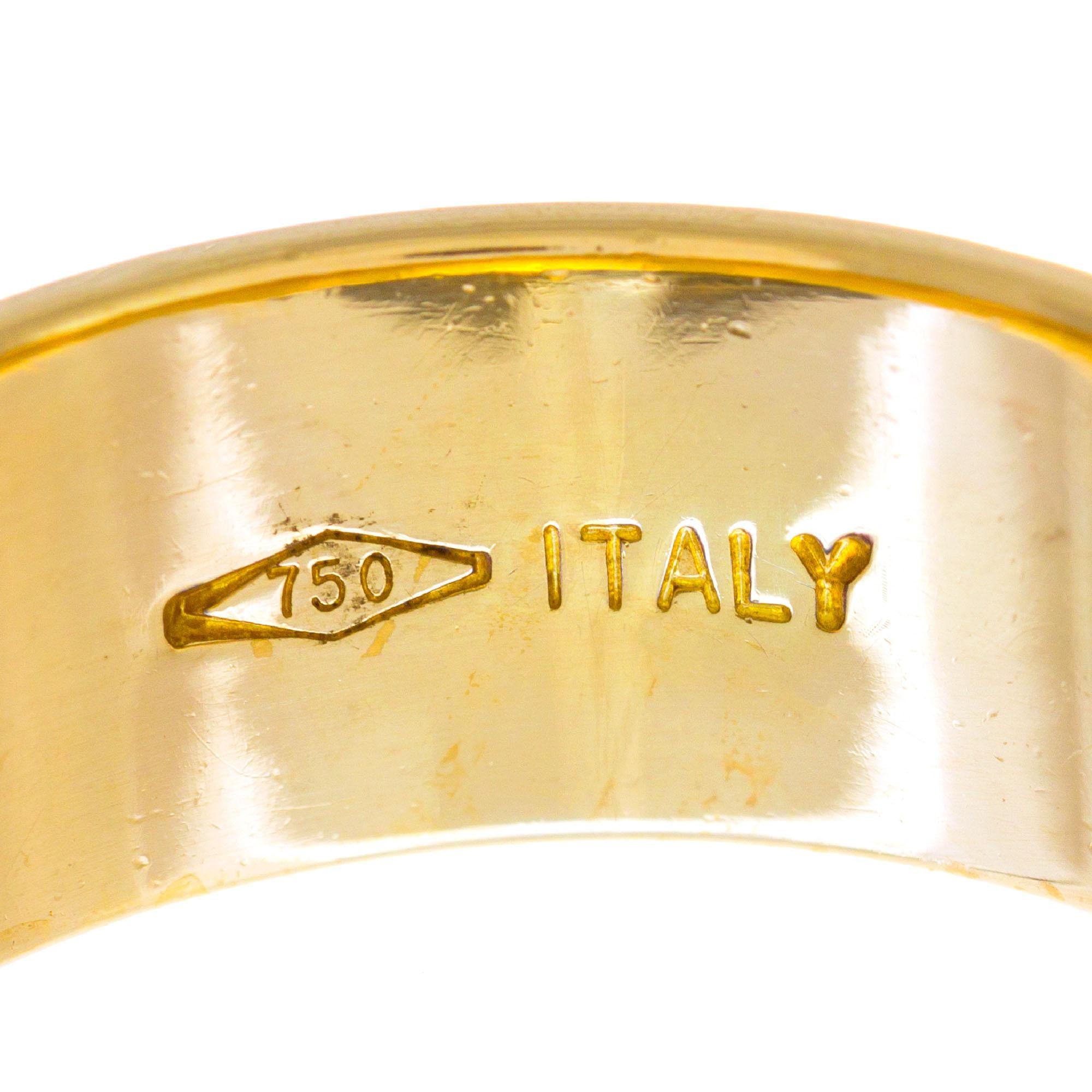 Tiffany & Co. Yellow Gold Atlas Wedding Band In Good Condition In Stamford, CT