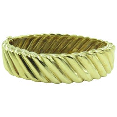 Tiffany 
Co., Yellow Gold Bracelet