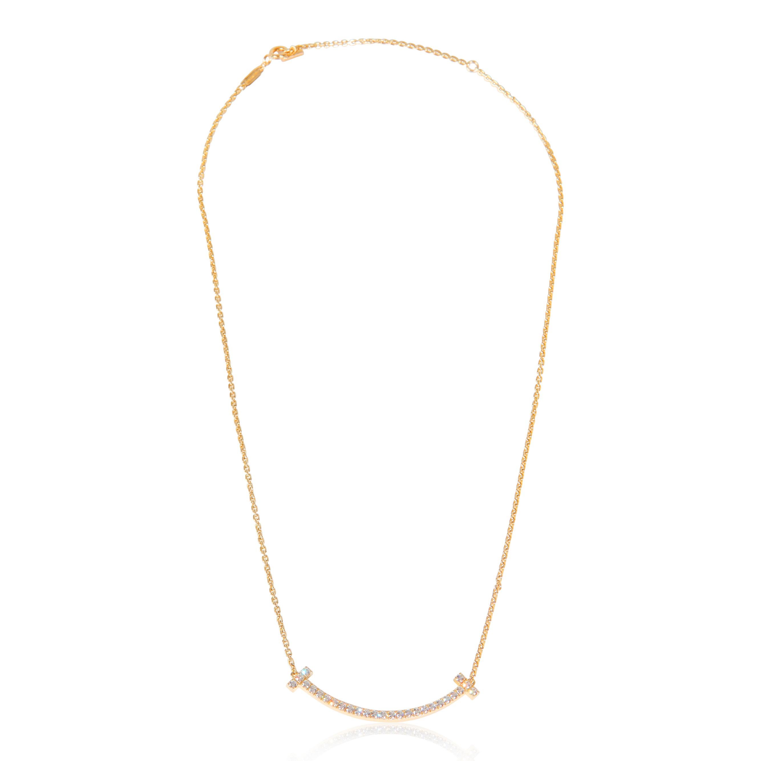 Tiffany & Co. Pendentif Tiffany T Smile en or jaune avec diamant de taille moyenne en vente 1