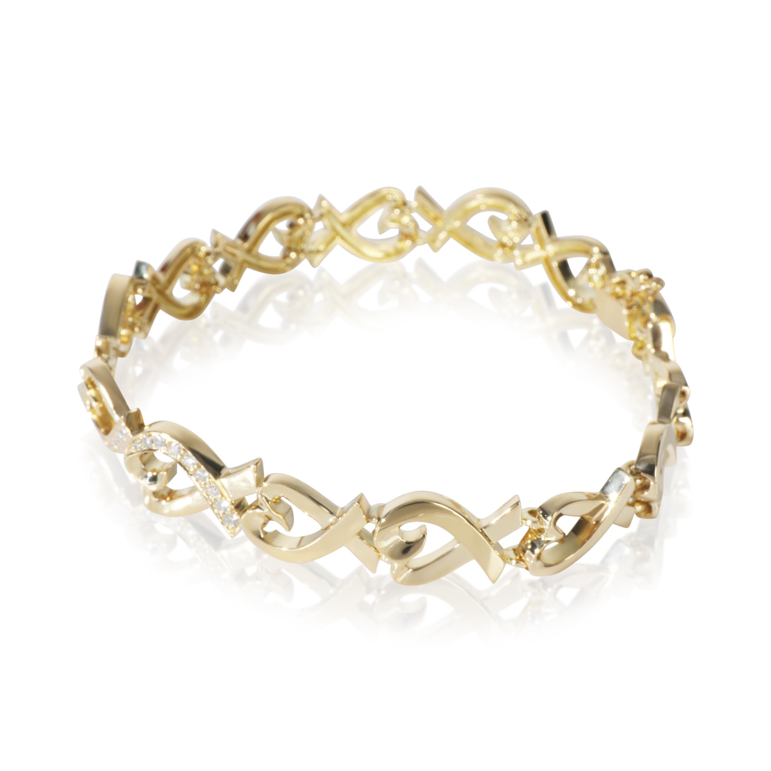 Tiffany & Co. Yellow Gold Diamond Vintage Paloma Picasso Loving Heart Bracelet Pour femmes en vente