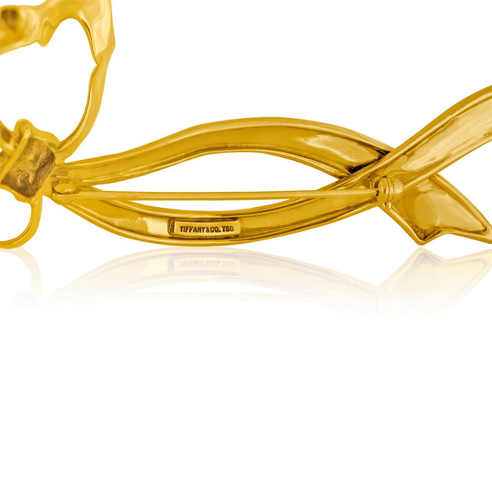 Tiffany and Co. Yellow Gold Large Bow Brooch Pin For Sale at 1stDibs
