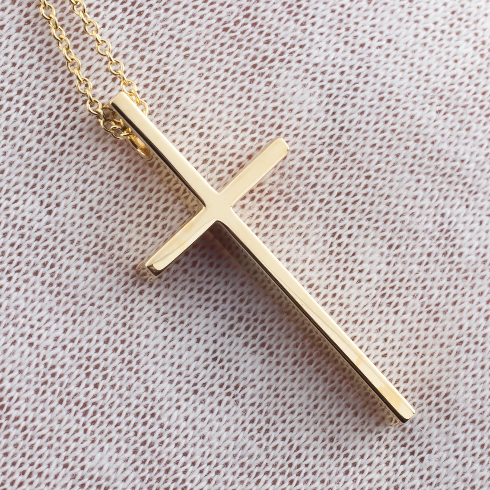 Modern Tiffany & Co. Yellow Gold Metro Cross Pendant with Chain Box and Pouch