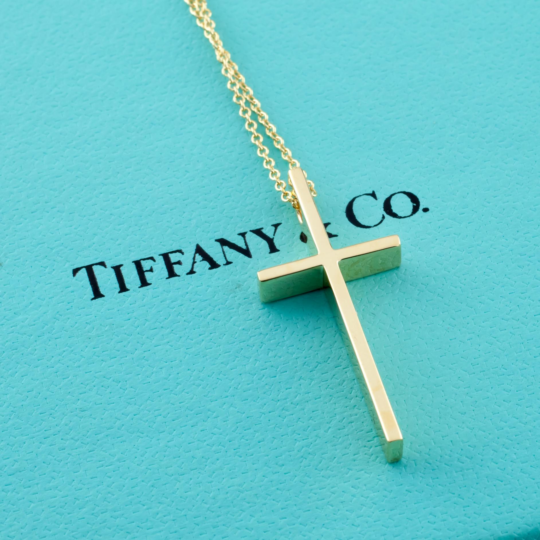Women's Tiffany & Co. Yellow Gold Metro Cross Pendant with Chain Box and Pouch