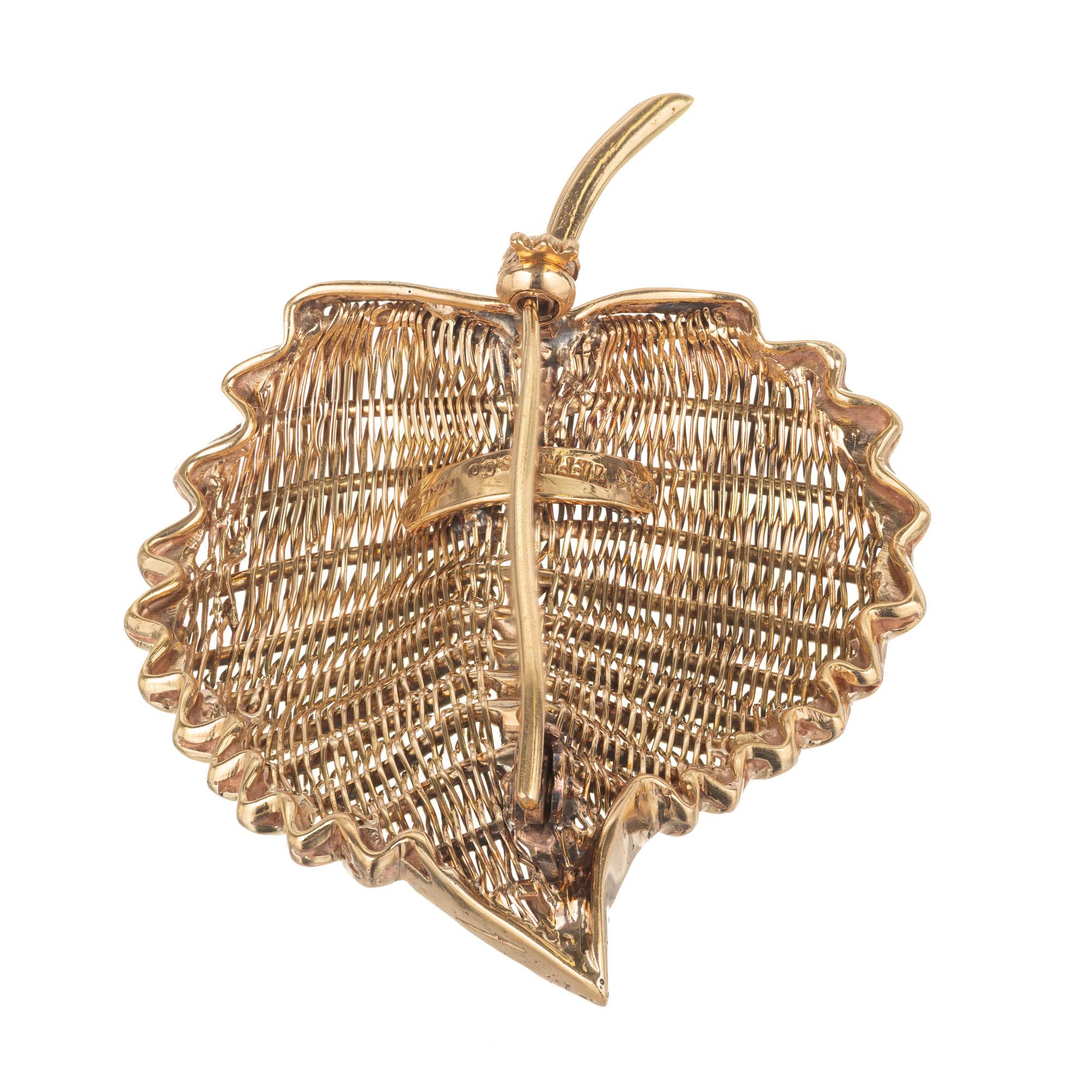 Women's Tiffany & Co. Yellow Gold Midcentury Wire Leaf Brooch For Sale