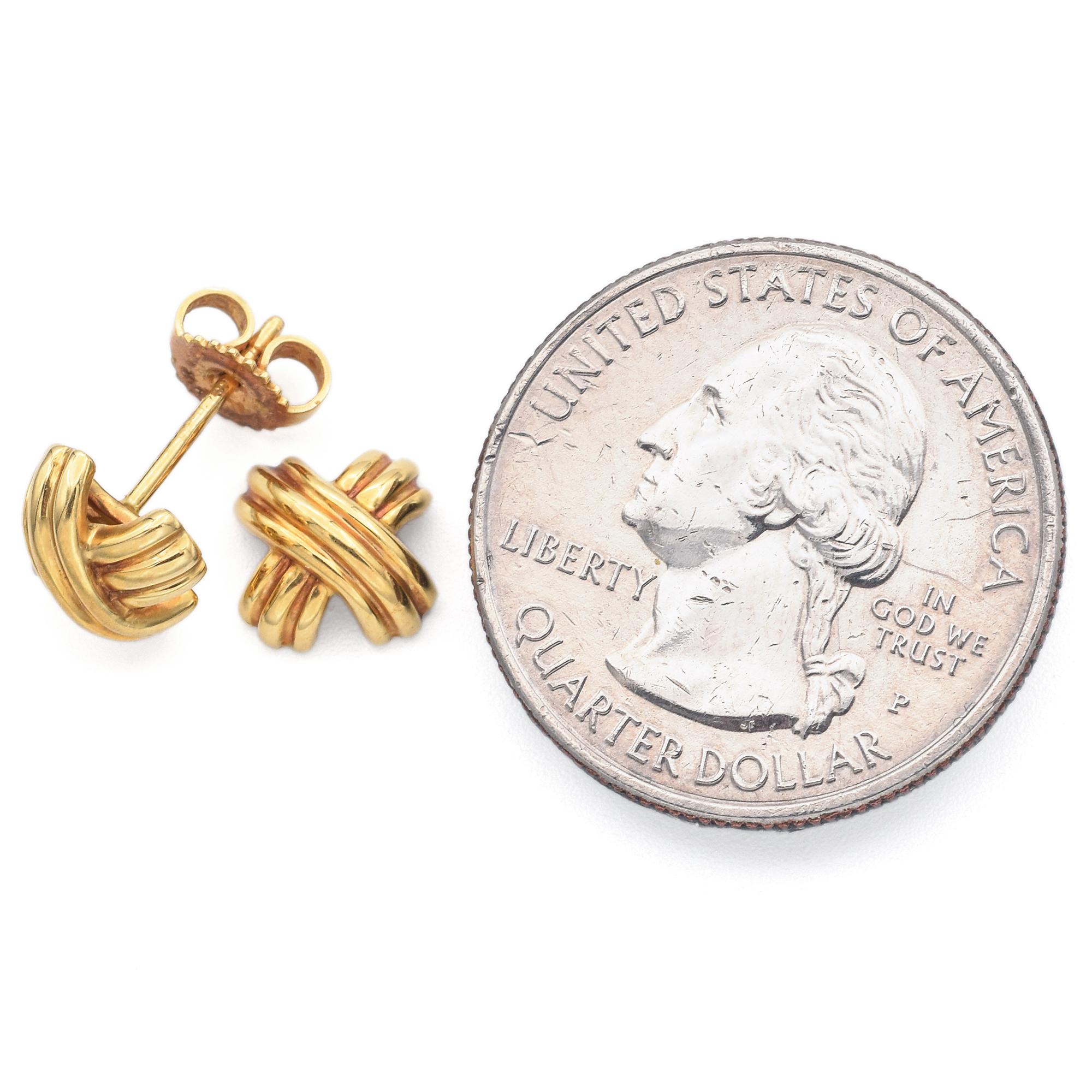 Tiffany & Co. Gelbgold gerippte X-Ohrstecker + Pouch Box Damen