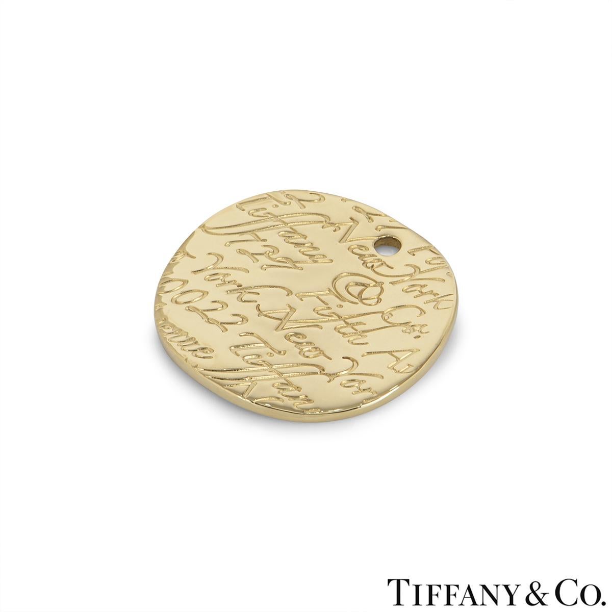 Tiffany & Co. Pendentif Notes rondes en or jaune Pour femmes en vente
