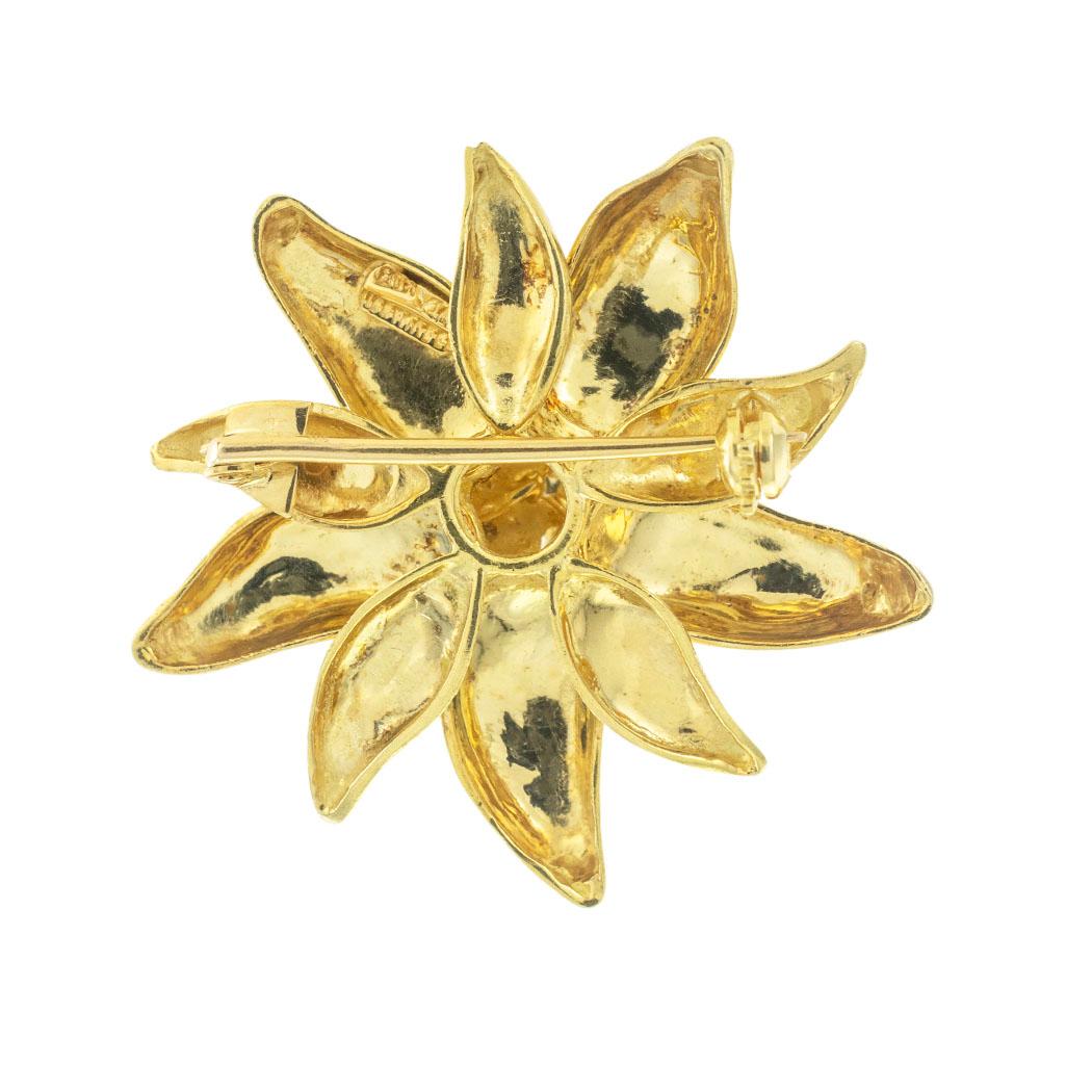 Tiffany & Co Yellow Gold Sunburst Brooch In Good Condition In Los Angeles, CA