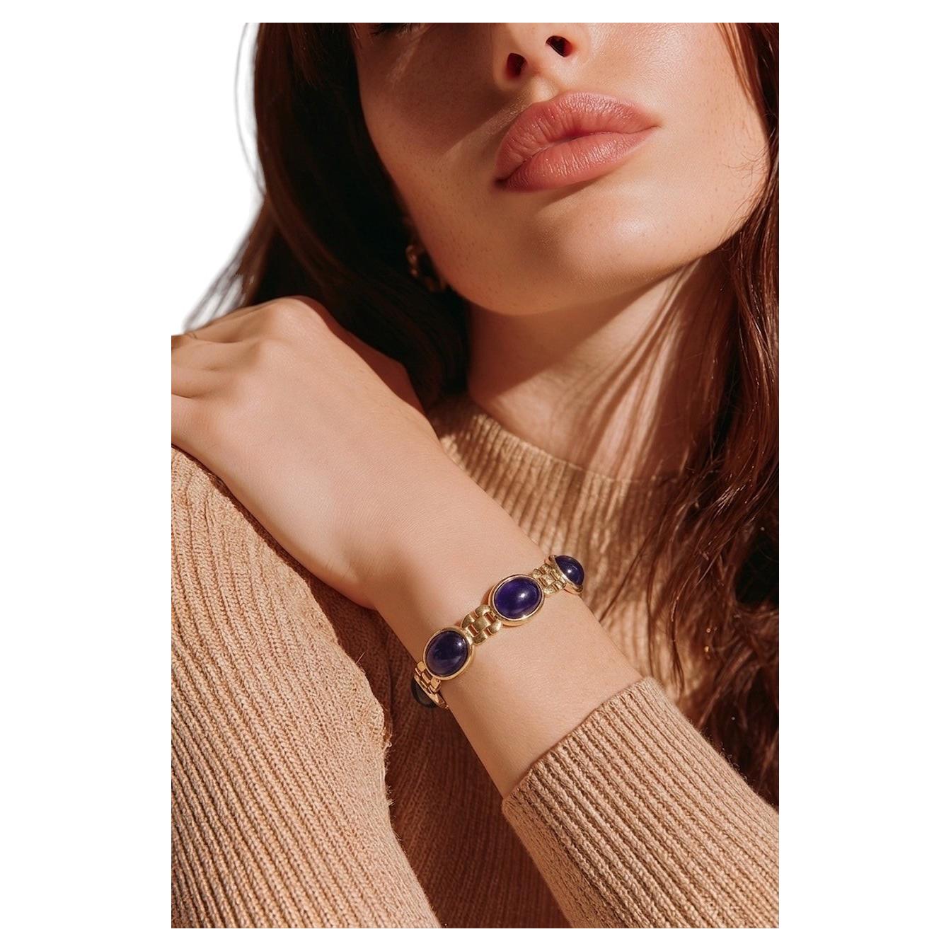 Tiffany & Co. Fine Yellow Gold Lapis Lazuli Link Vintage Bracelet, Circa 1950 For Sale