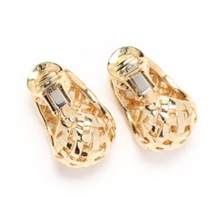 Tiffany & Company 18K Yellow Gold Vannerie Basketweave Clip On Hoop Earrings