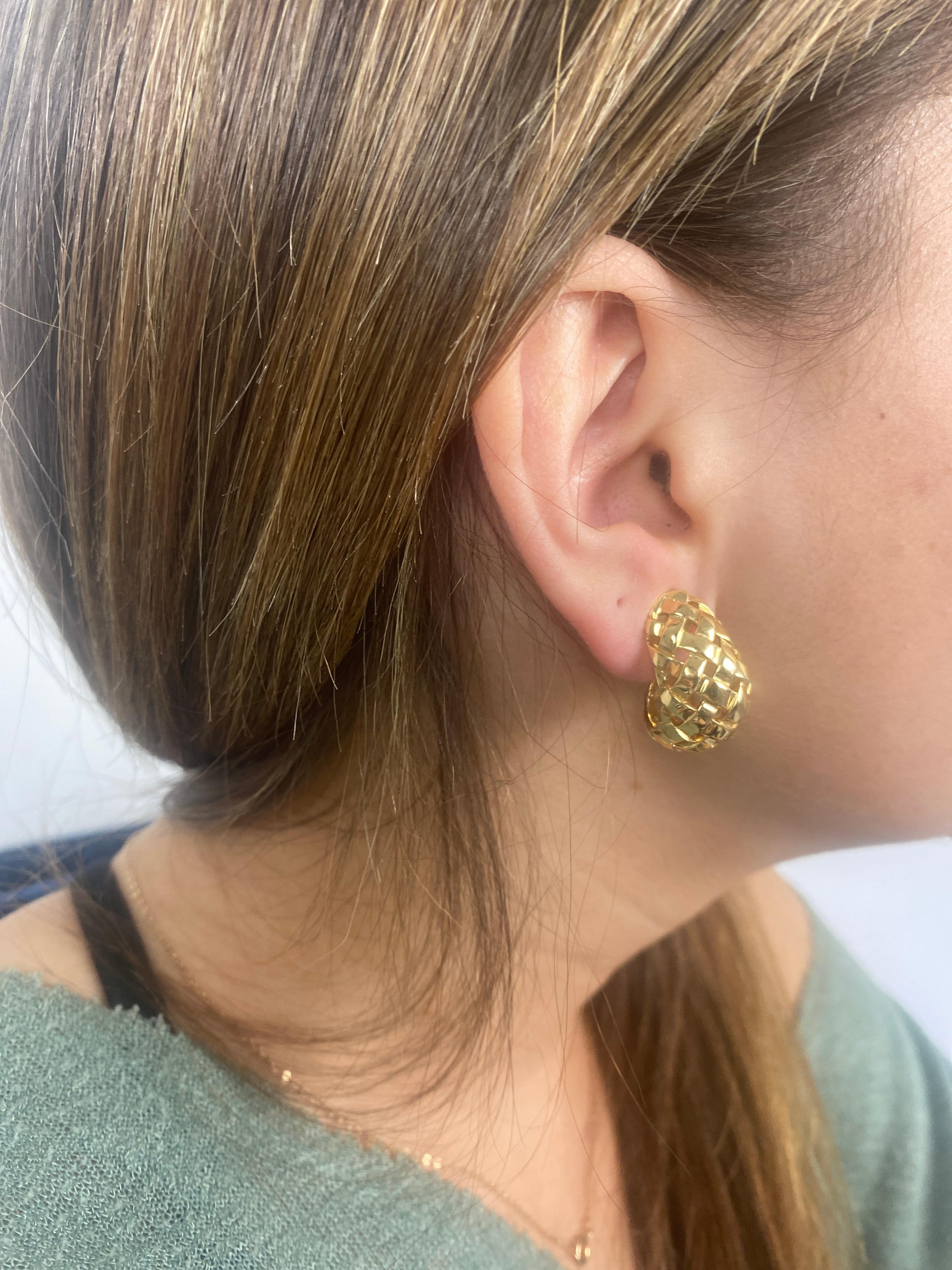 Tiffany & Company 18K Yellow Gold Vannerie Basketweave Clip On Hoop Earrings 1