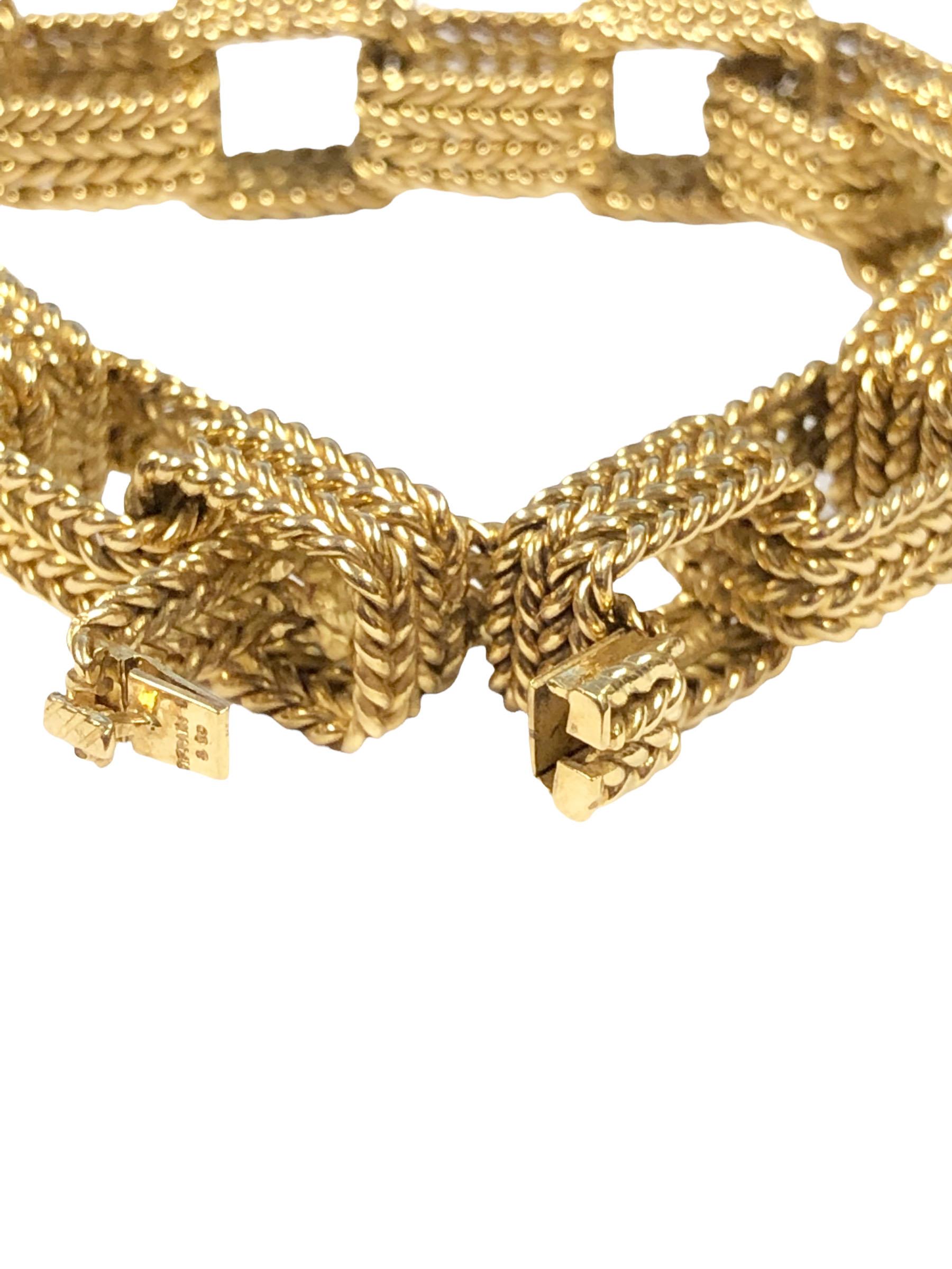 Tiffany & Co. 1960s Yellow Gold Box Link Bracelet In Excellent Condition In Chicago, IL