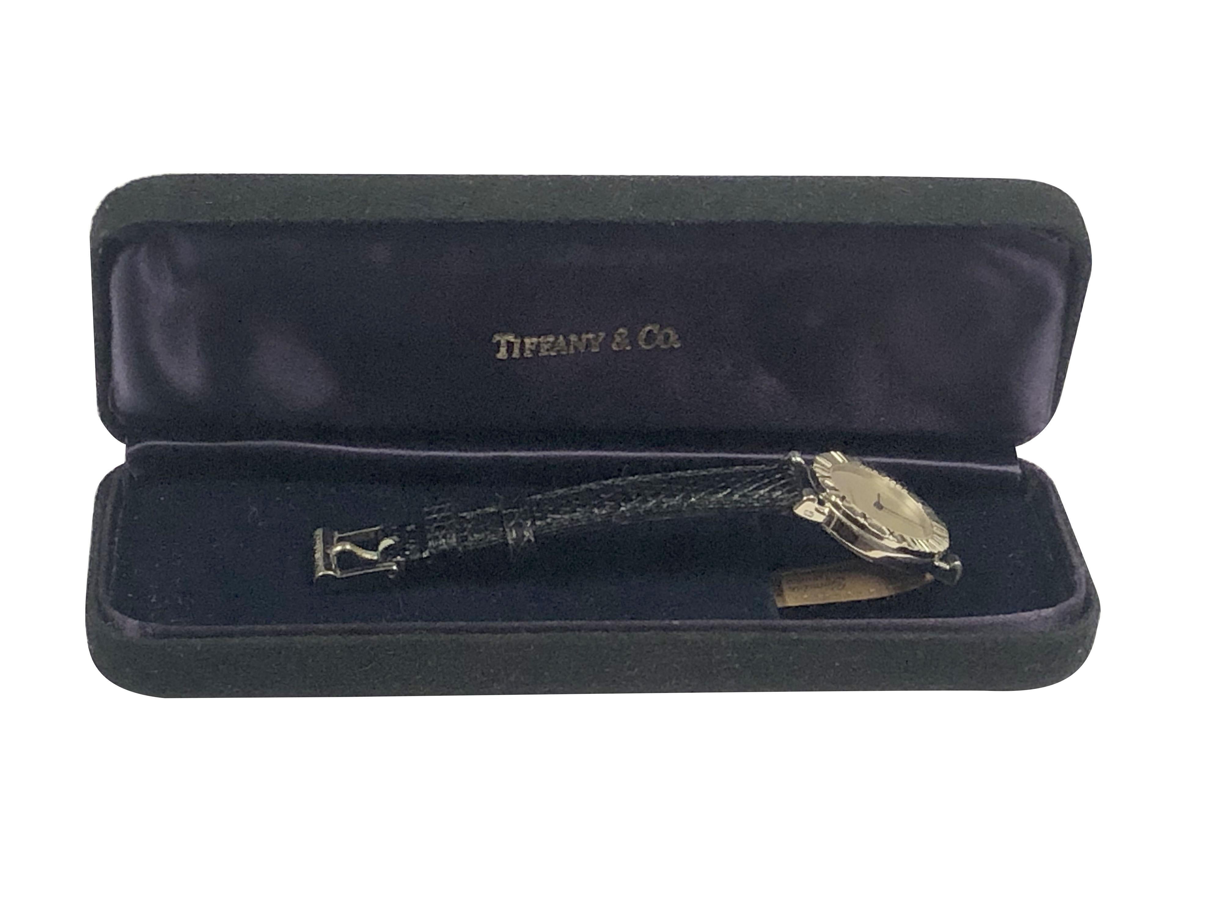 Tiffany & Company Atlas Sterling Silver Quartz Ladies Wrist Watch For Sale 2