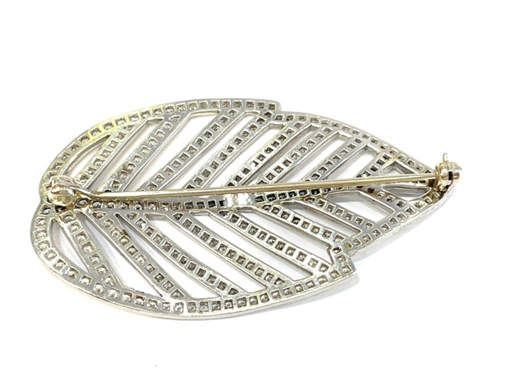 Tiffany & Company Broche de hoja de diamante auténtico 4,50 quilates en Bueno estado para la venta en Beverly Hills, CA