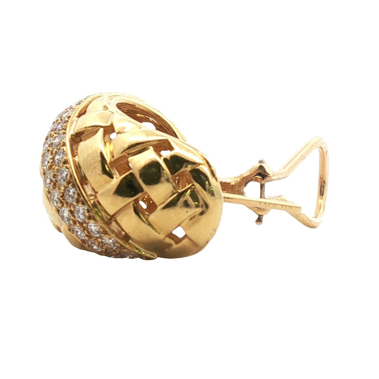 Tiffany & Company - Boucles d'oreilles Vannerie en or jaune 18 carats et diamants en vente 3