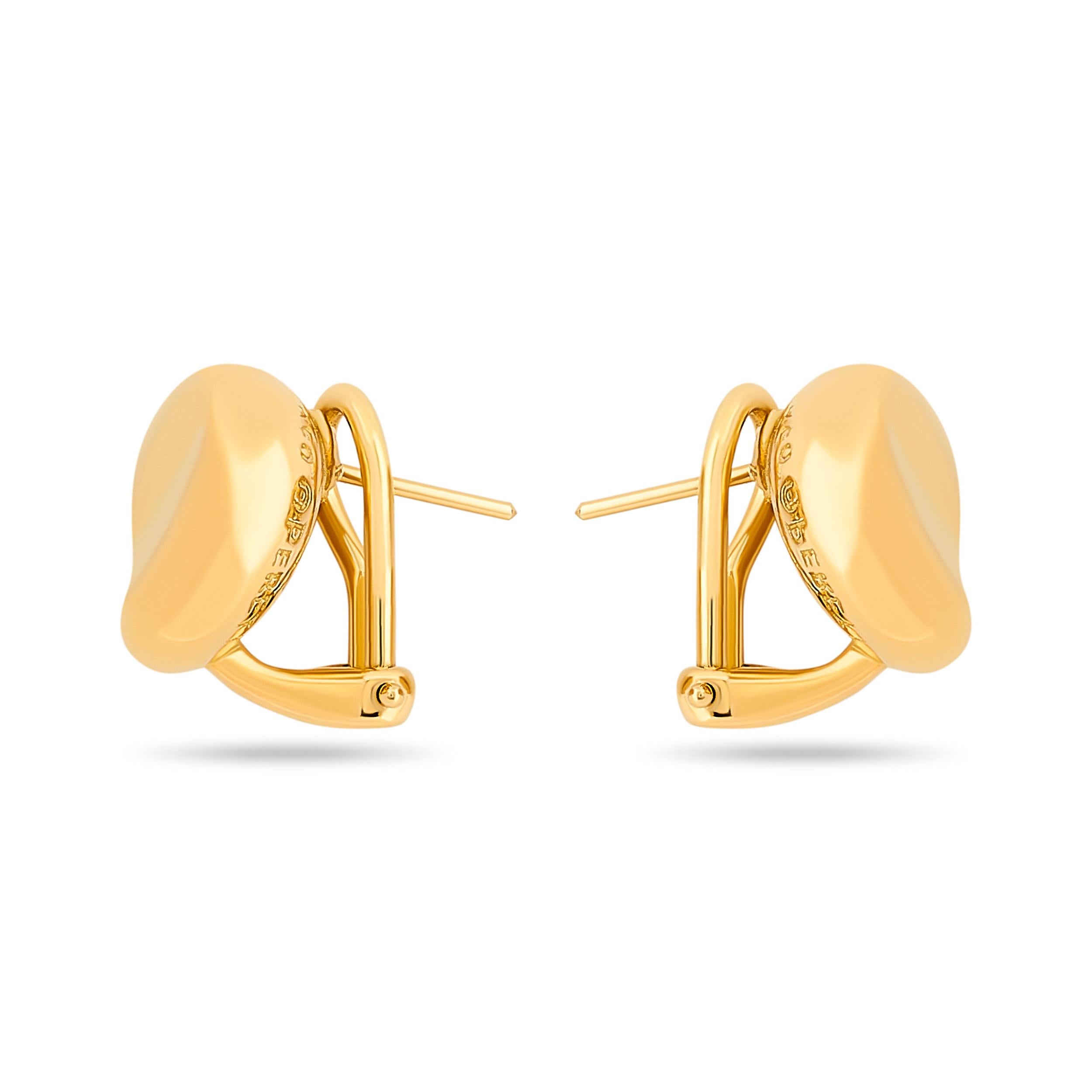 Women's Tiffany & Company Elsa Peretti 18 Karat Yellow Gold Bean Stud Earrings For Sale