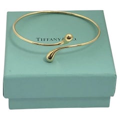 Tiffany 
Company Elsa Peretti Bracciale a goccia in oro giallo