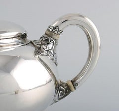 Tiffany & Co. 'New York', Teapot in Sterling Silver, Late 19th Century