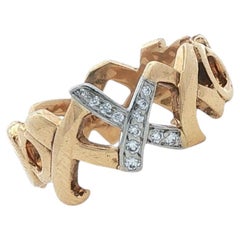 Tiffany & Company Paloma Picasso Diamond 18 Karat Yellow Gold XOXO Band Size 7
