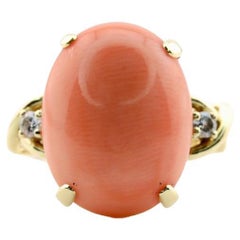 Bague rétro Tiffany & Company en or jaune 18 carats avec corail et diamants