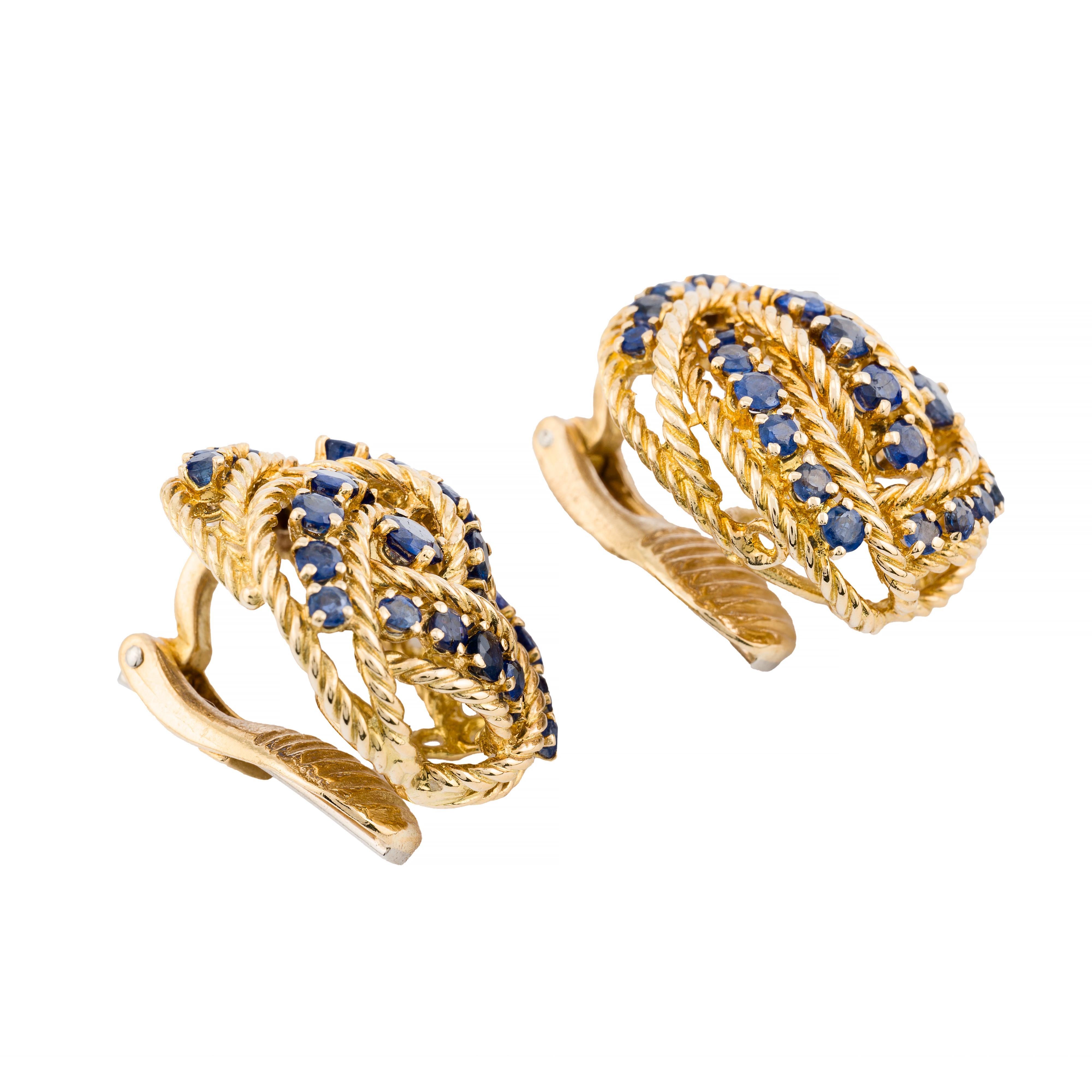 Contemporain Tiffany & Company - Boucles d'oreilles saphir en or jaune 18 carats en vente
