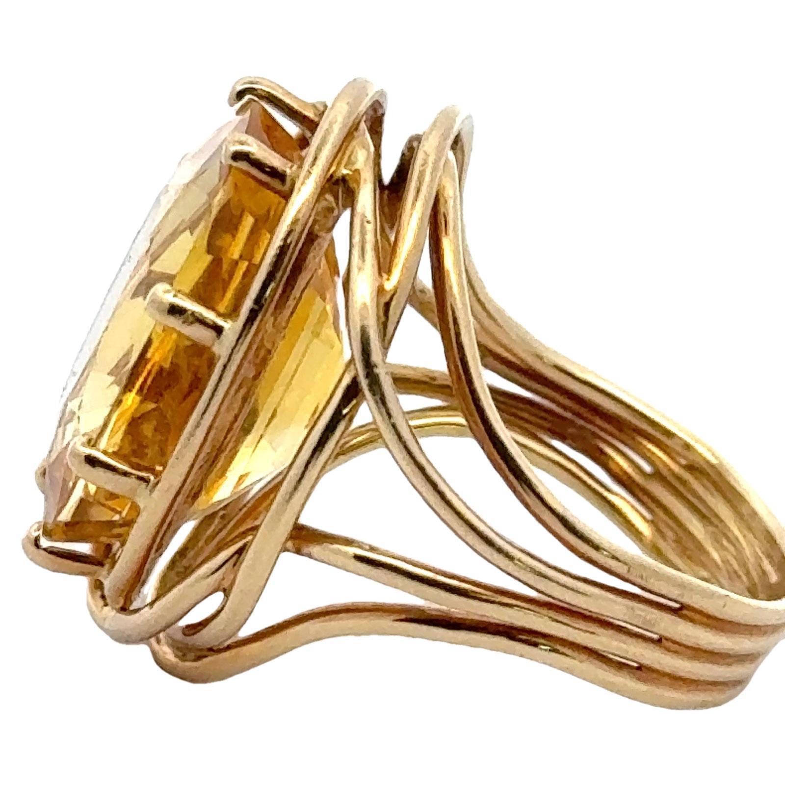 Tiffany & Company Schlumberger 16.13 Carat Oval Yellow Sapphire No Heat GIA Ring In Excellent Condition In Boca Raton, FL