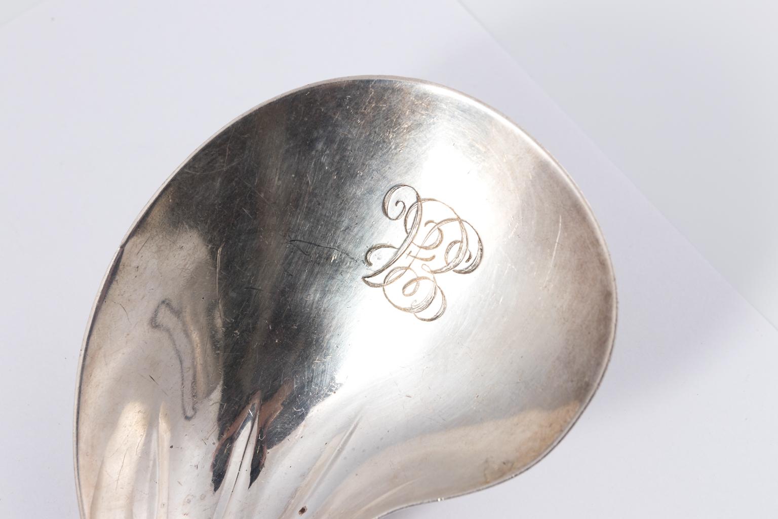 Tiffany & Company Sterling Silver Serving Spoon, circa 1875 For Sale 4