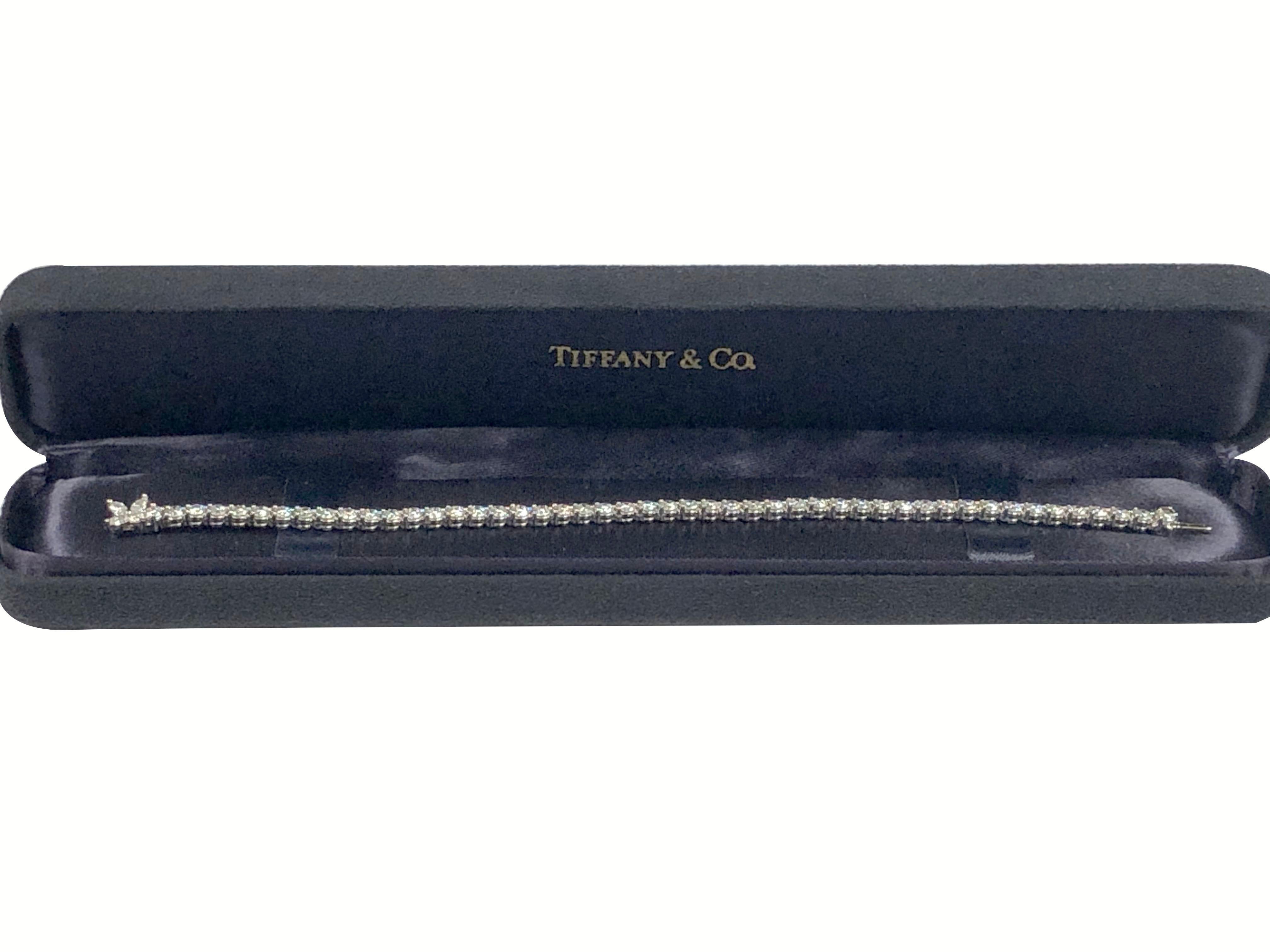 Tiffany & Co Victoria Platinum and 4.49 Carats Diamonds Bracelet In Excellent Condition In Chicago, IL