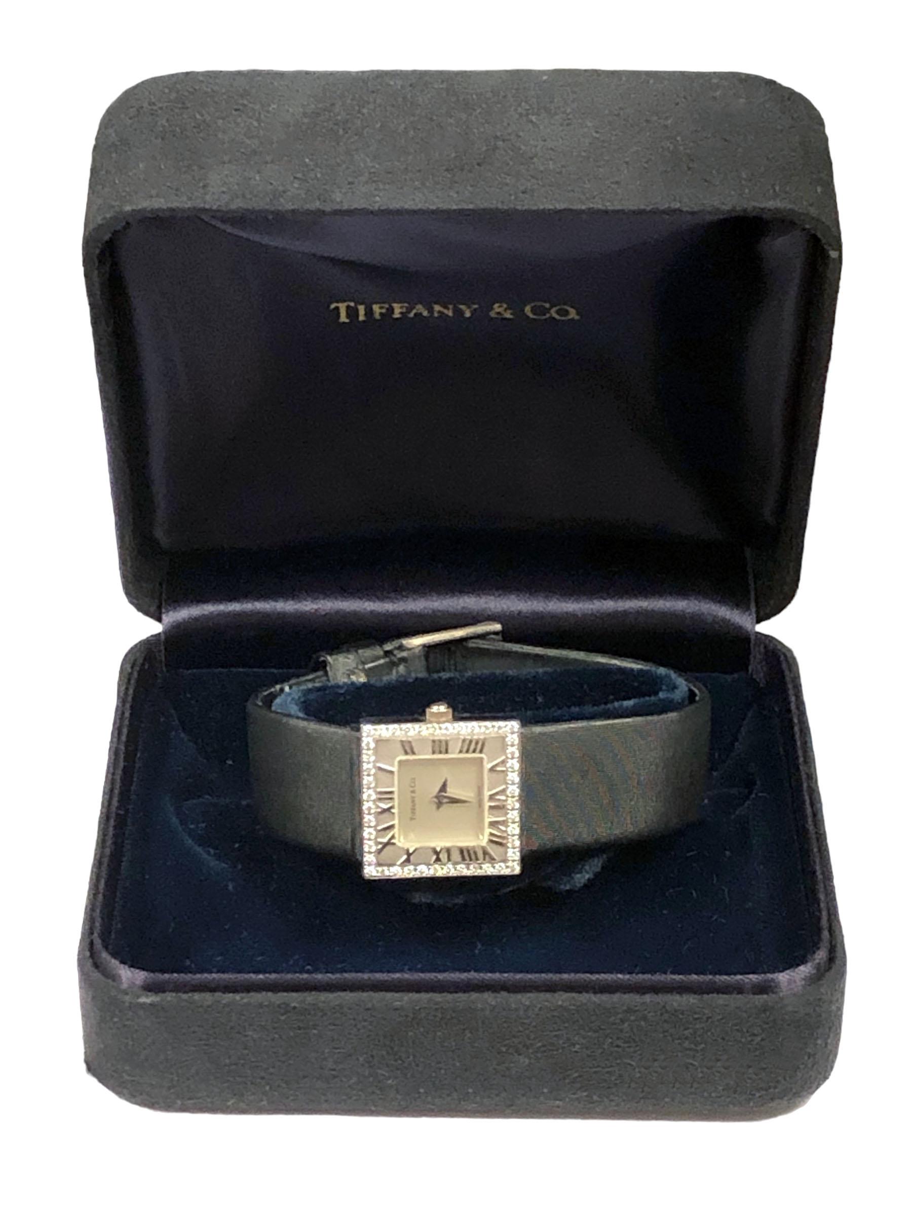 Reloj de cuarzo Tiffany & Company de oro blanco y diamantes, colección Atlas, para mujer 5