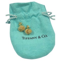 Tiffany & Company Gelbgold Ohrringe mit Drehknoten