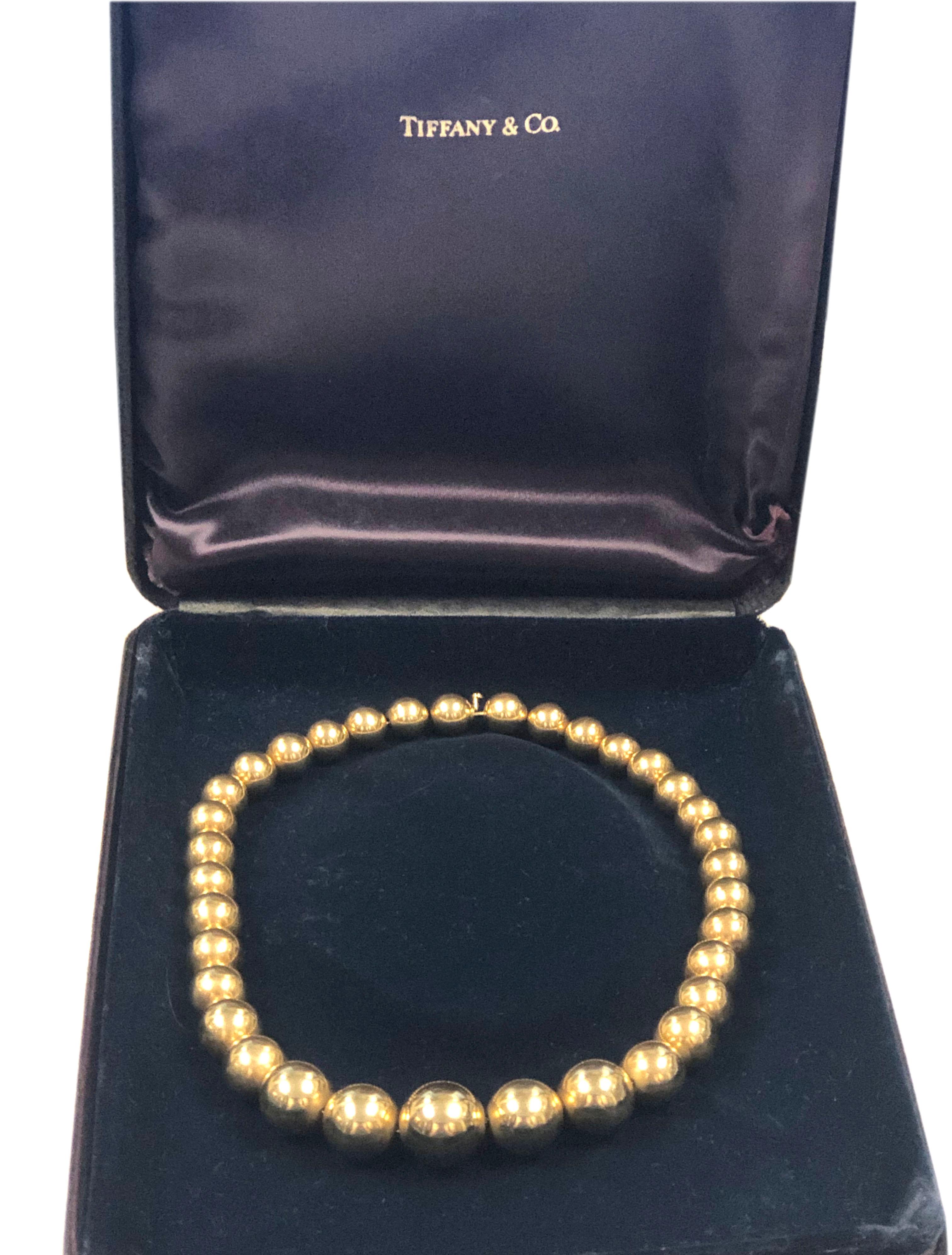 Tiffany & Company Yellow Gold Vintage Graduated Bead Necklace In Excellent Condition In Chicago, IL