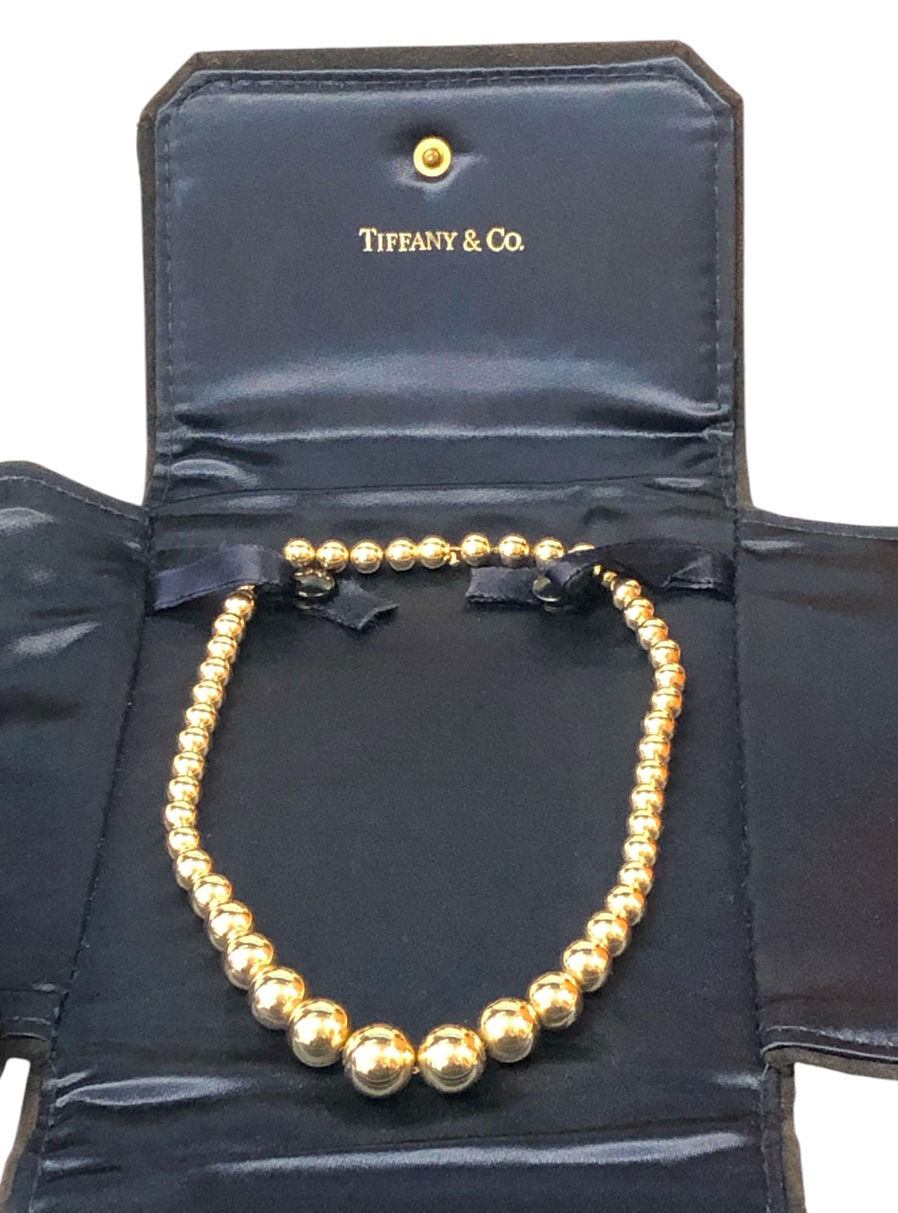 Tiffany & Company, collier de perles vintage graduées en or jaune en vente 2