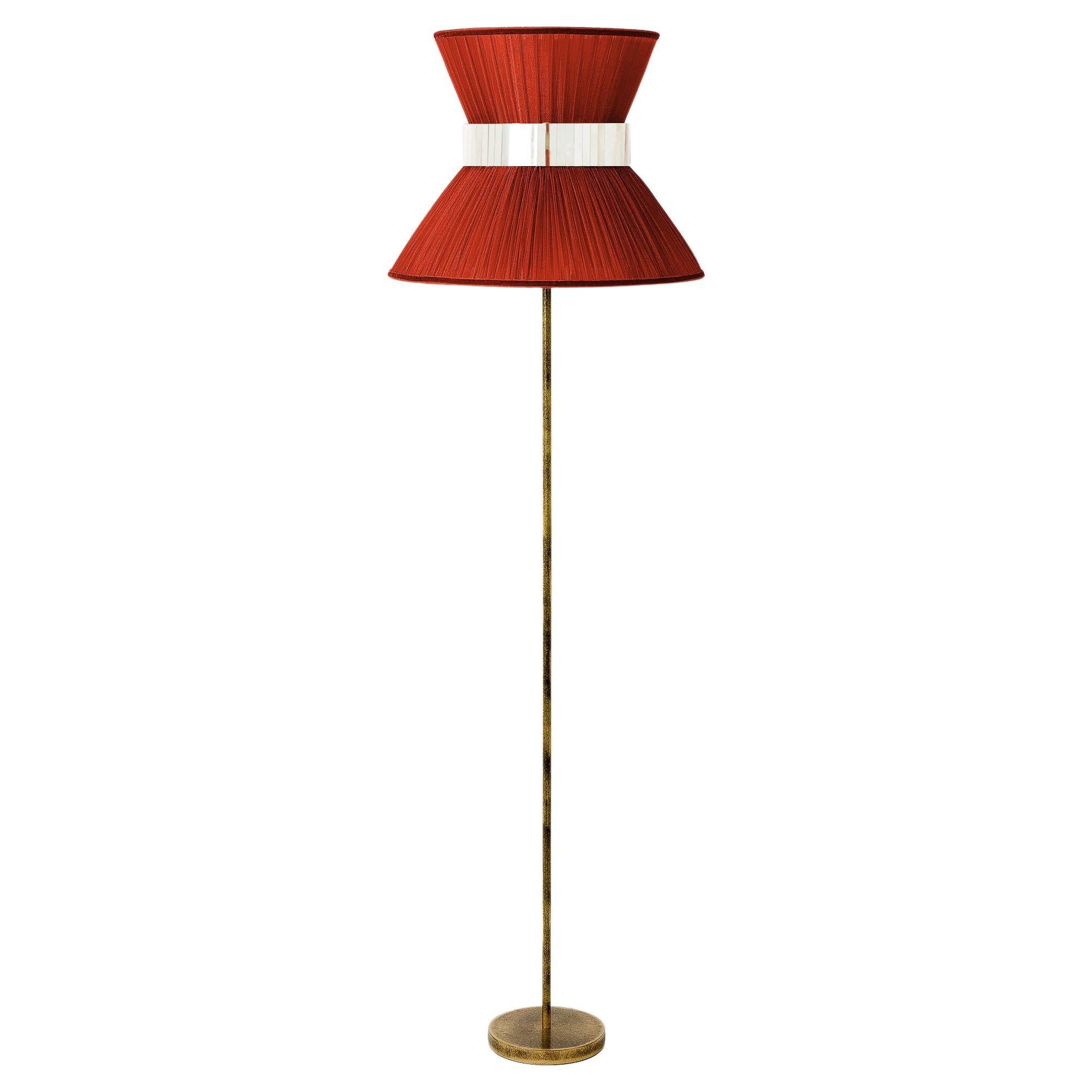 Lampadaire contemporain Tiffany 40, soie rouille, laiton antique, verre argenté   en vente