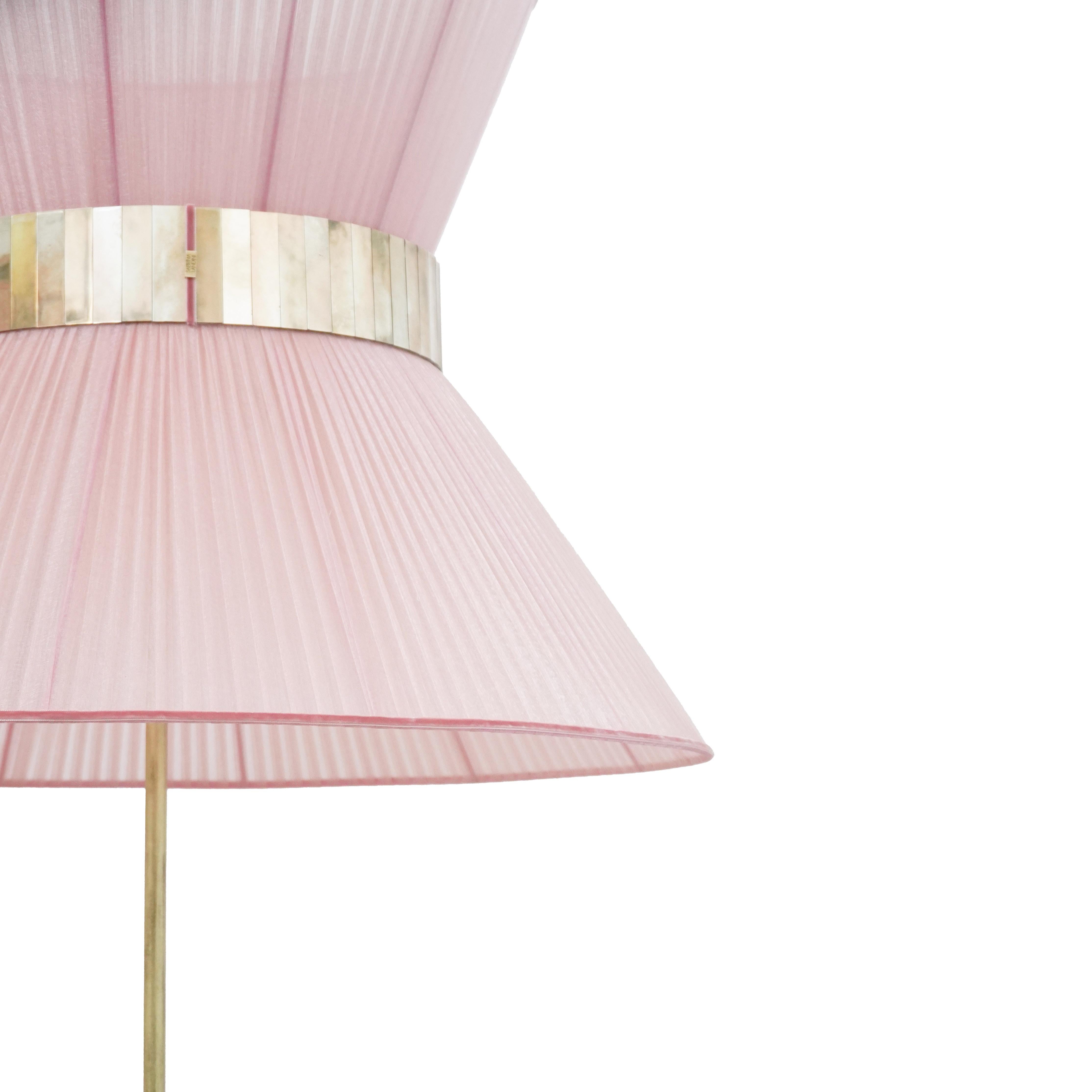 Zeitgenössische Stehlampe von Tiffany, 60er Jahre, Blush Seide, antikes Messing, Glas im Zustand „Neu“ im Angebot in Pietrasanta, IT