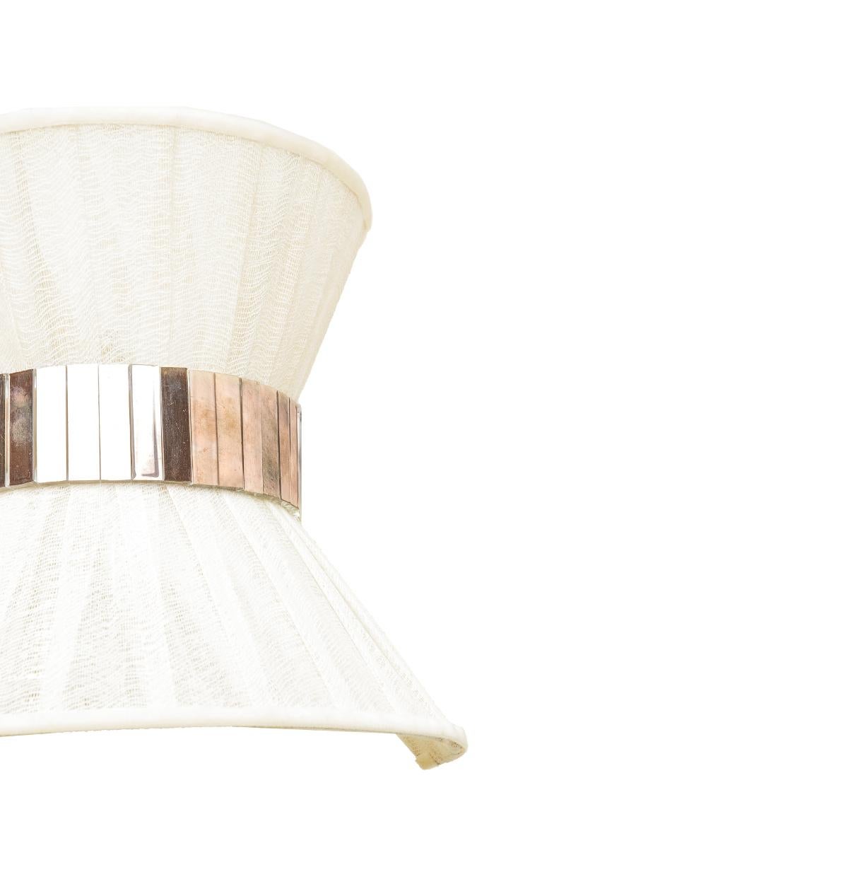 Lámpara de pie Tiffany Contemporary 60 Seda marfil, latón envejecido, cristal Moderno en venta