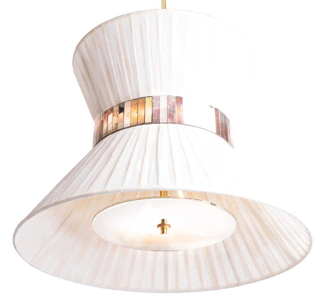 italien Tiffany Contemporary Hanging 80 Lamp Ivory chalky Gauze Silvered Glass Brass (lampe suspendue 80) en vente