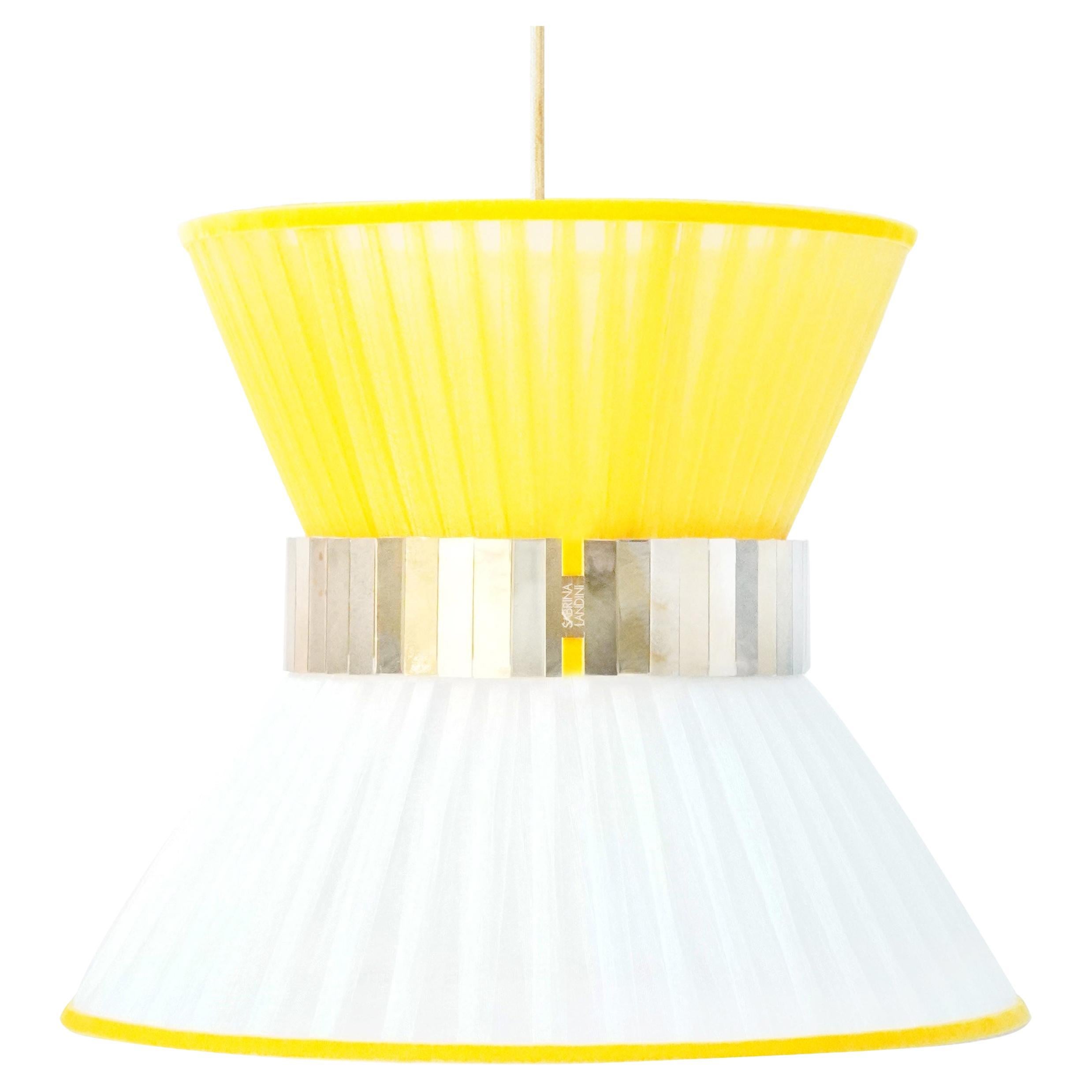 Lampe suspendue contemporaine Tiffany 30, soie blanc citron, verre argenté