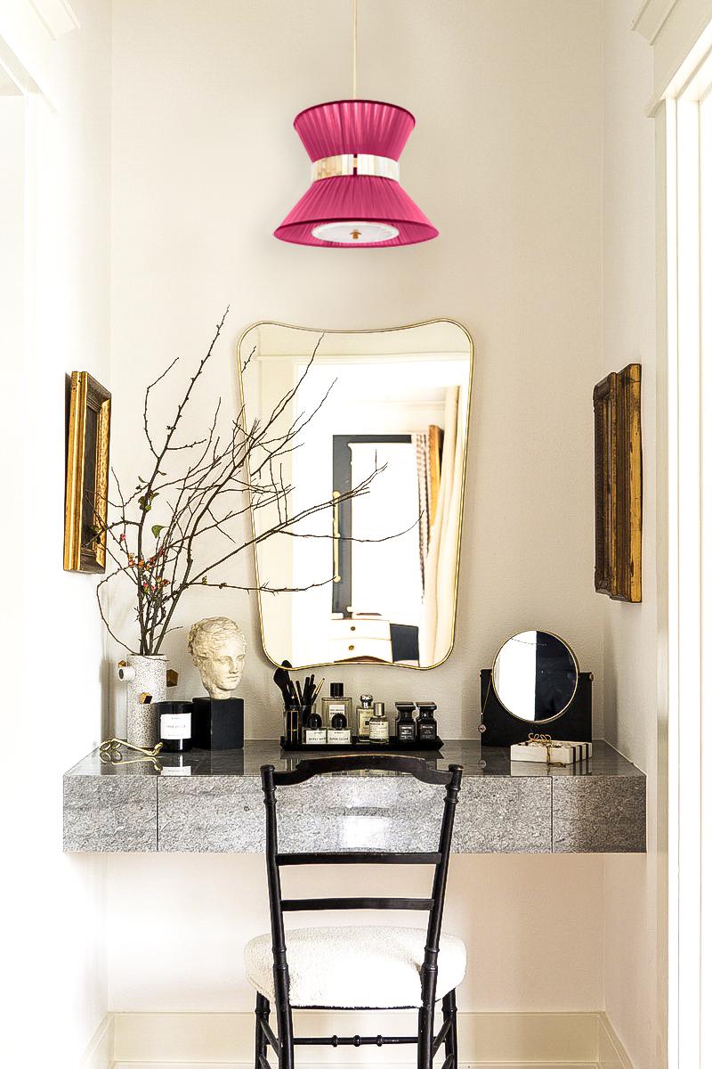 italien Lampe suspendue contemporaine Tiffany 30, soie rubis, verre argenté, laiton en vente