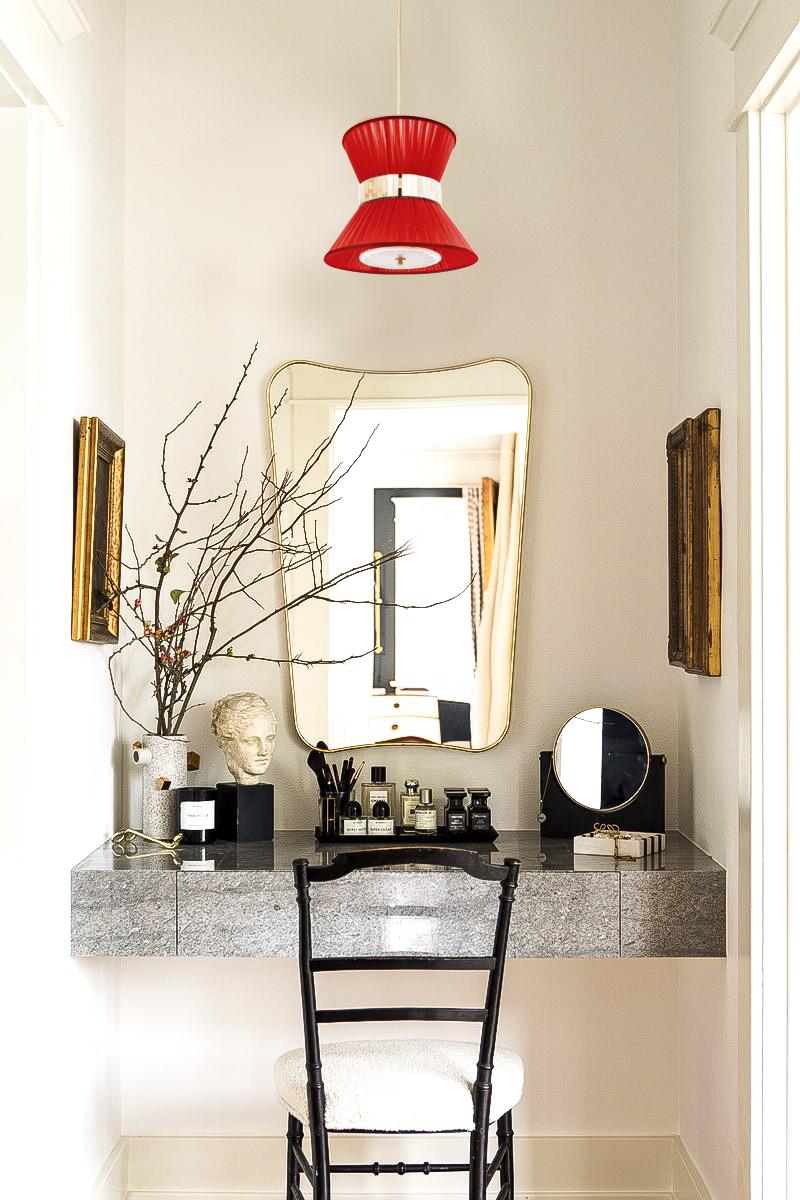 Argentato Lampada a sospensione contemporanea Tiffany 30, seta rosso-ruggine, vetro argentato in vendita