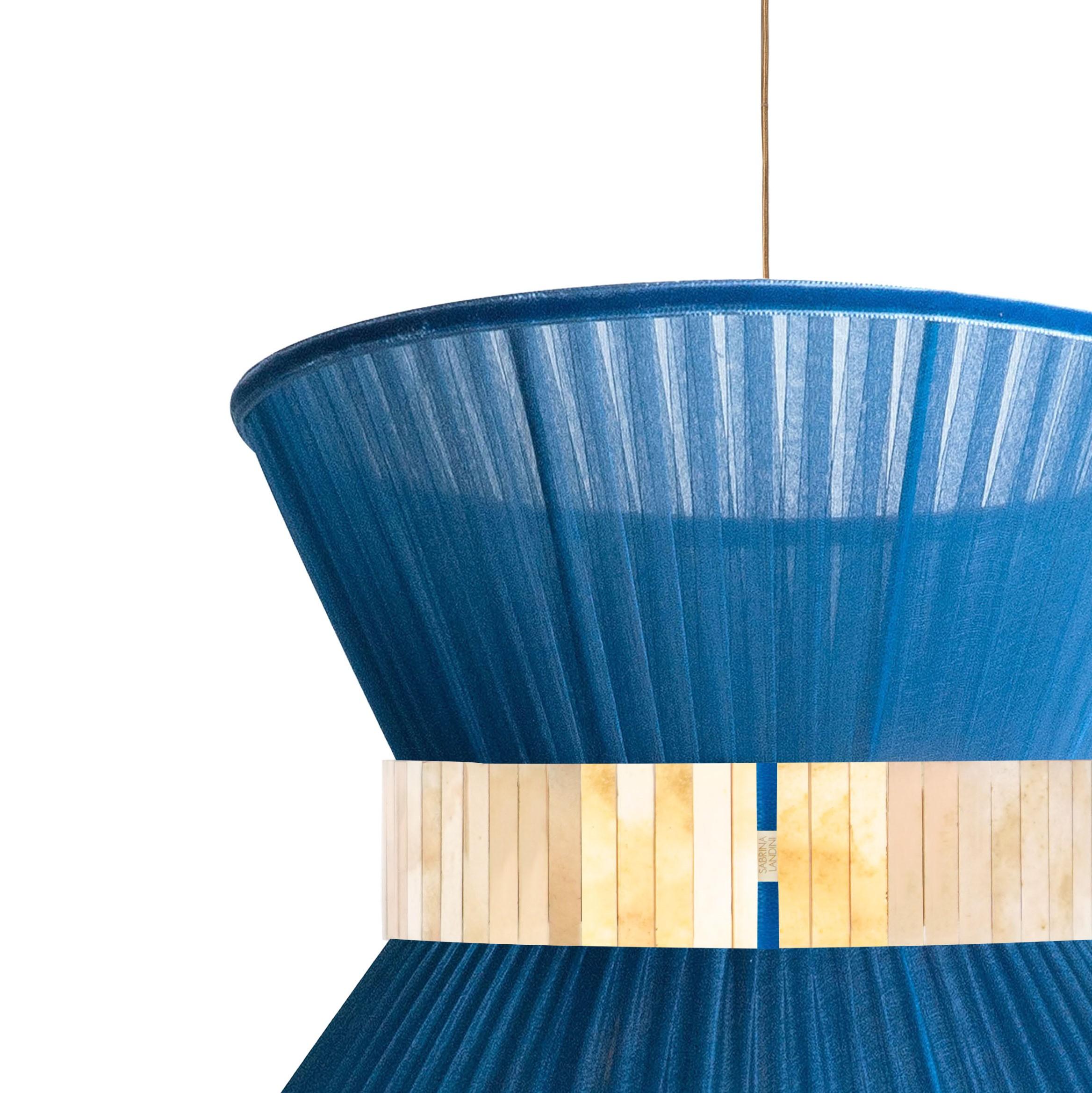 Lámpara Colgante Tiffany Contemporánea, 60 Zafiro Seda Vidrio Plateado Latón Moderno en venta