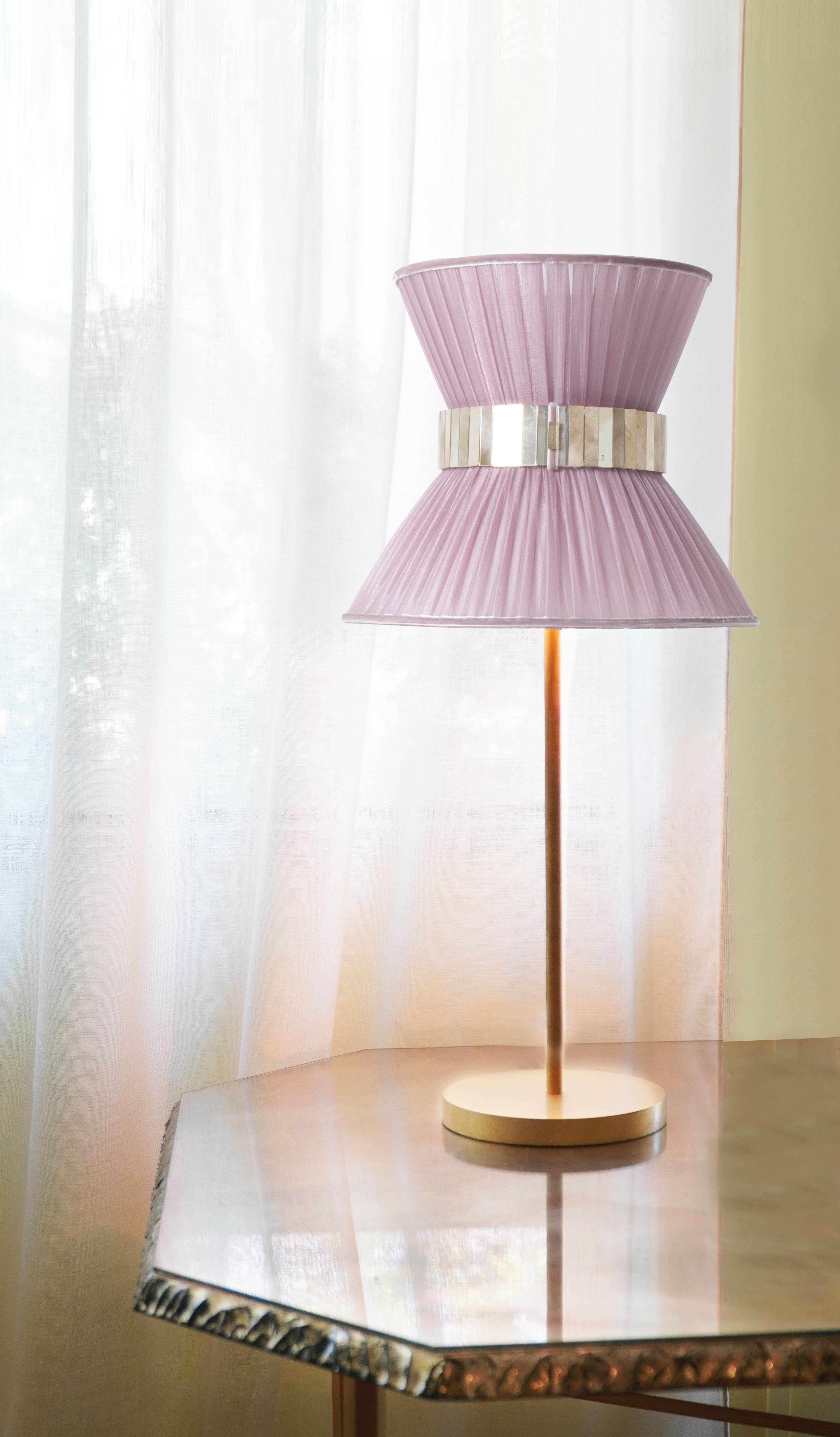 Tiffany Contemporary Tischlampe 23 Zwiebelseide, antikes Messing, versilbertes Glas im Angebot 1