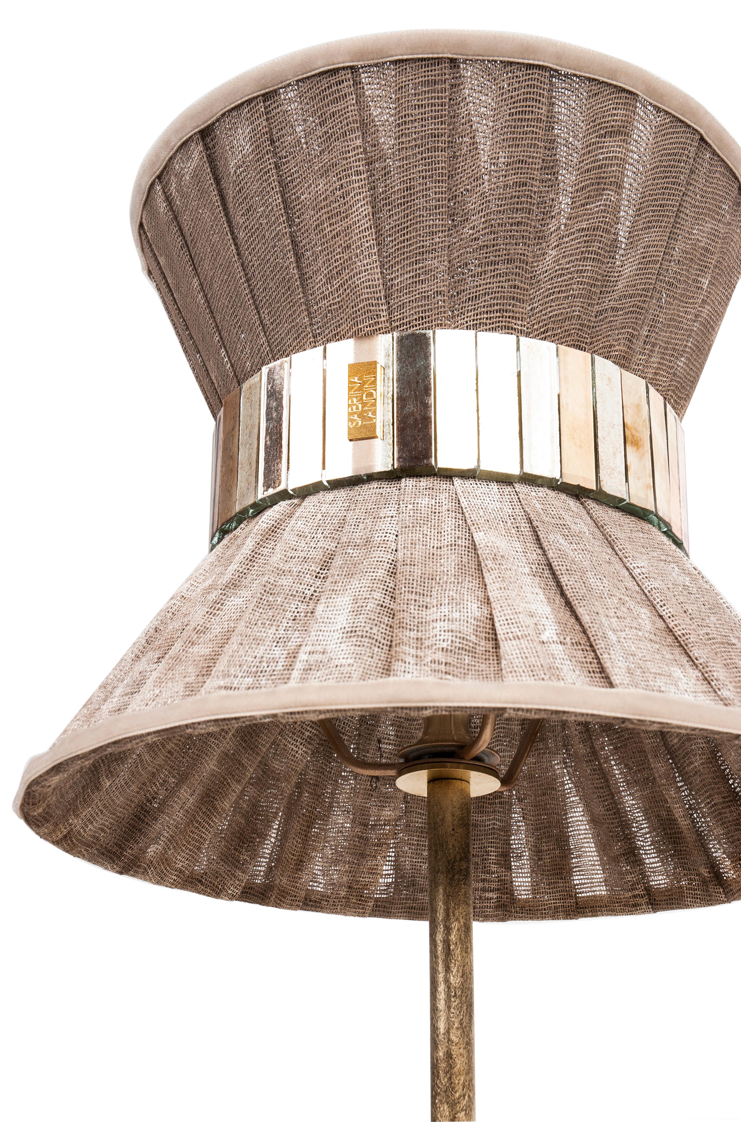 TIFFANY die kultige Lampe!

Tiffany, eine zeitlose Lampe, inspiriert durch den internationalen Film 
