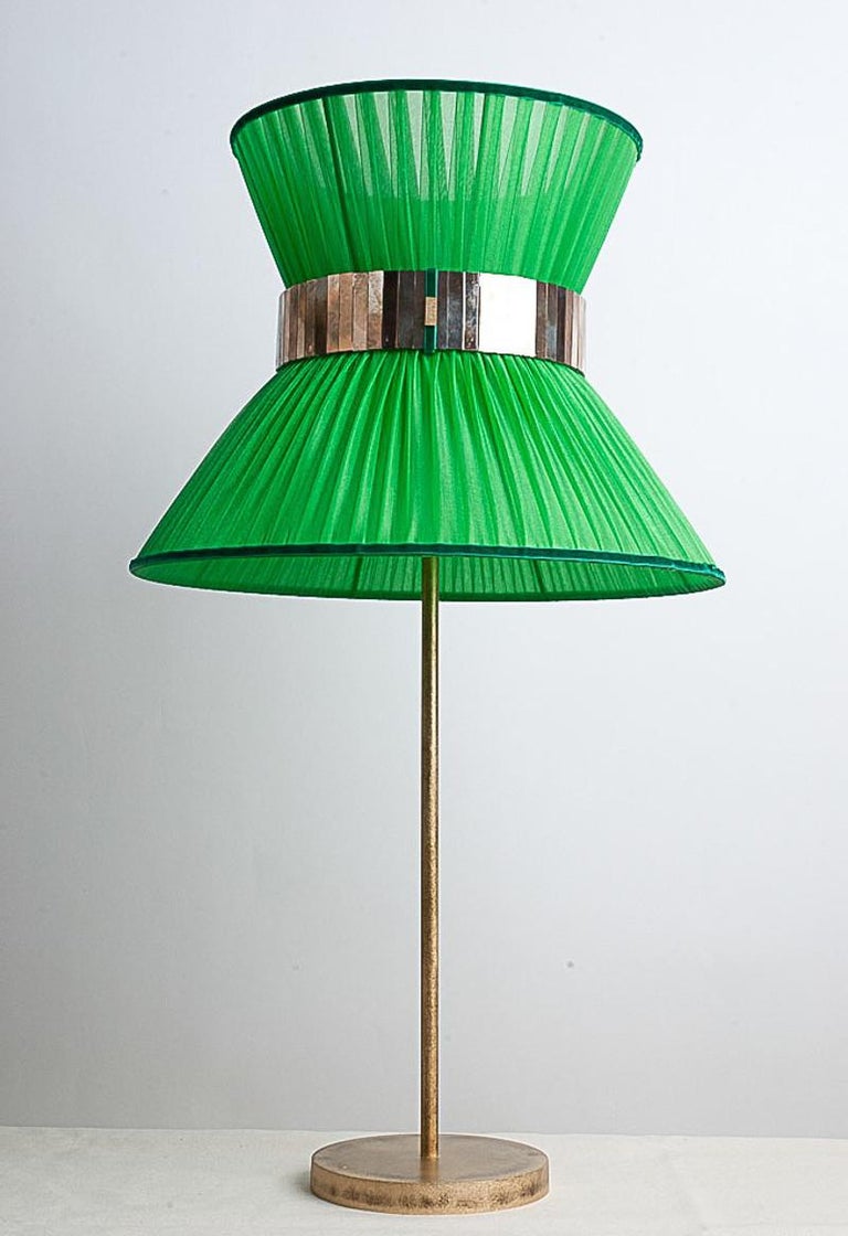 This light object is a contemporary piece, entirely made in Tuscany-Italy and 100% of Italian origin.
Tiffany lamp is Sabrina's first creation and is inspired by Audrey Hepburn's timeless charm. Attractive, elegant, available in many versions,