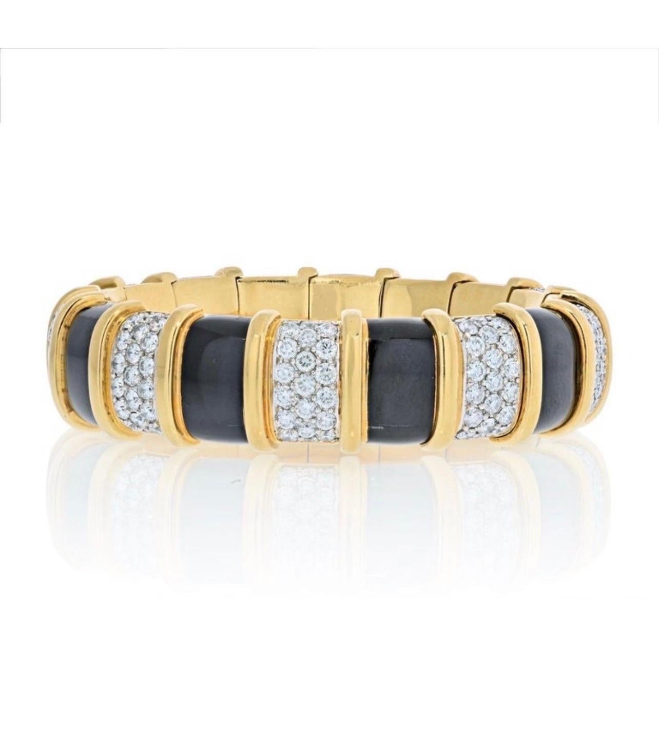 Round Cut Tiffany & Co.Platinum & 18K Yellow Gold Schlumberger Paillonne Diamond Bangle For Sale