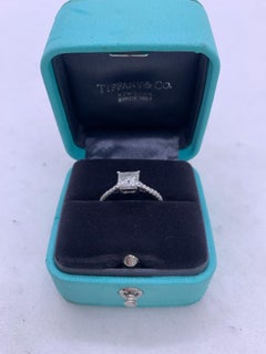 Tiffany & Co.Bague de fiançailles diamant taille princesse VVS2 Couleur G Taille 51
