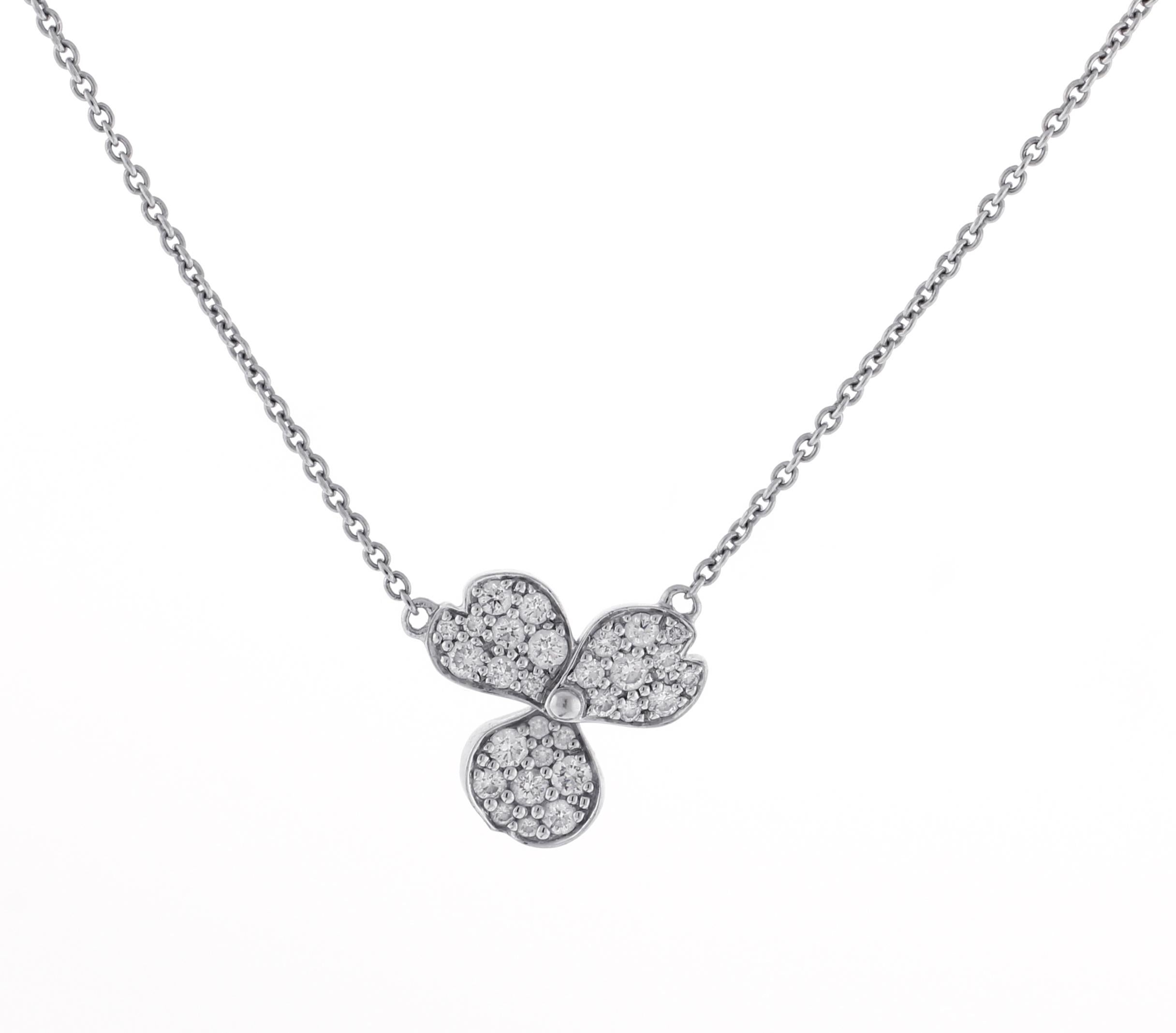 Tiffany & Co. Pendentif fleur en papier et platine avec diamants Unisexe en vente