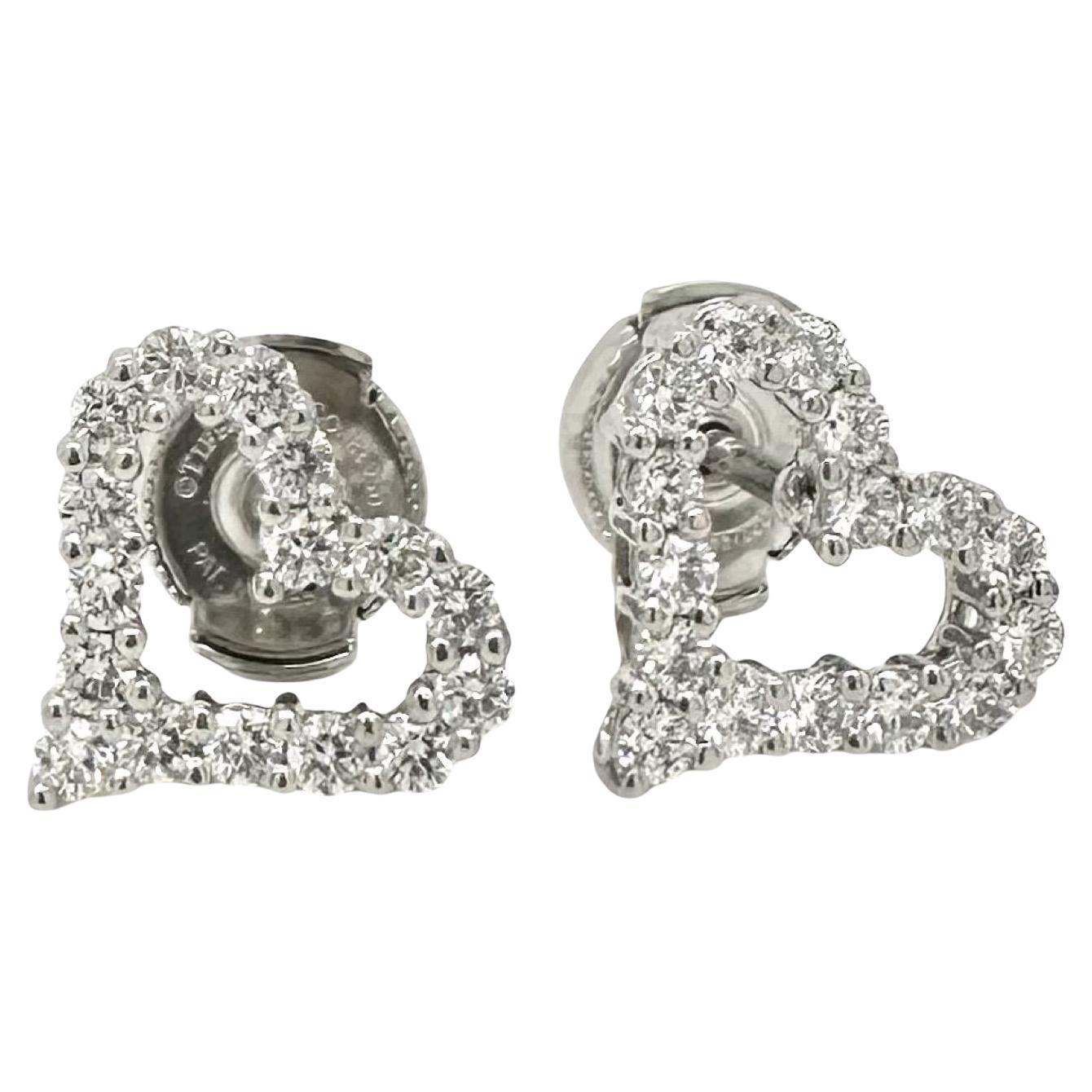 Tiffany & CoTiffany & Co. Boucles d'oreilles cœur de grande taille en platine, 0,57 carat