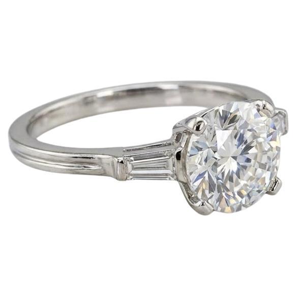 Un raro e da collezione anello di fidanzamento vintage di Tiffany & Co. con uno squisito diamante Old European Cut da 1,45 carati, un ricercato taglio antico noto per il suo romantico scintillio, le ampie sfaccettature e la morbida brillantezza a